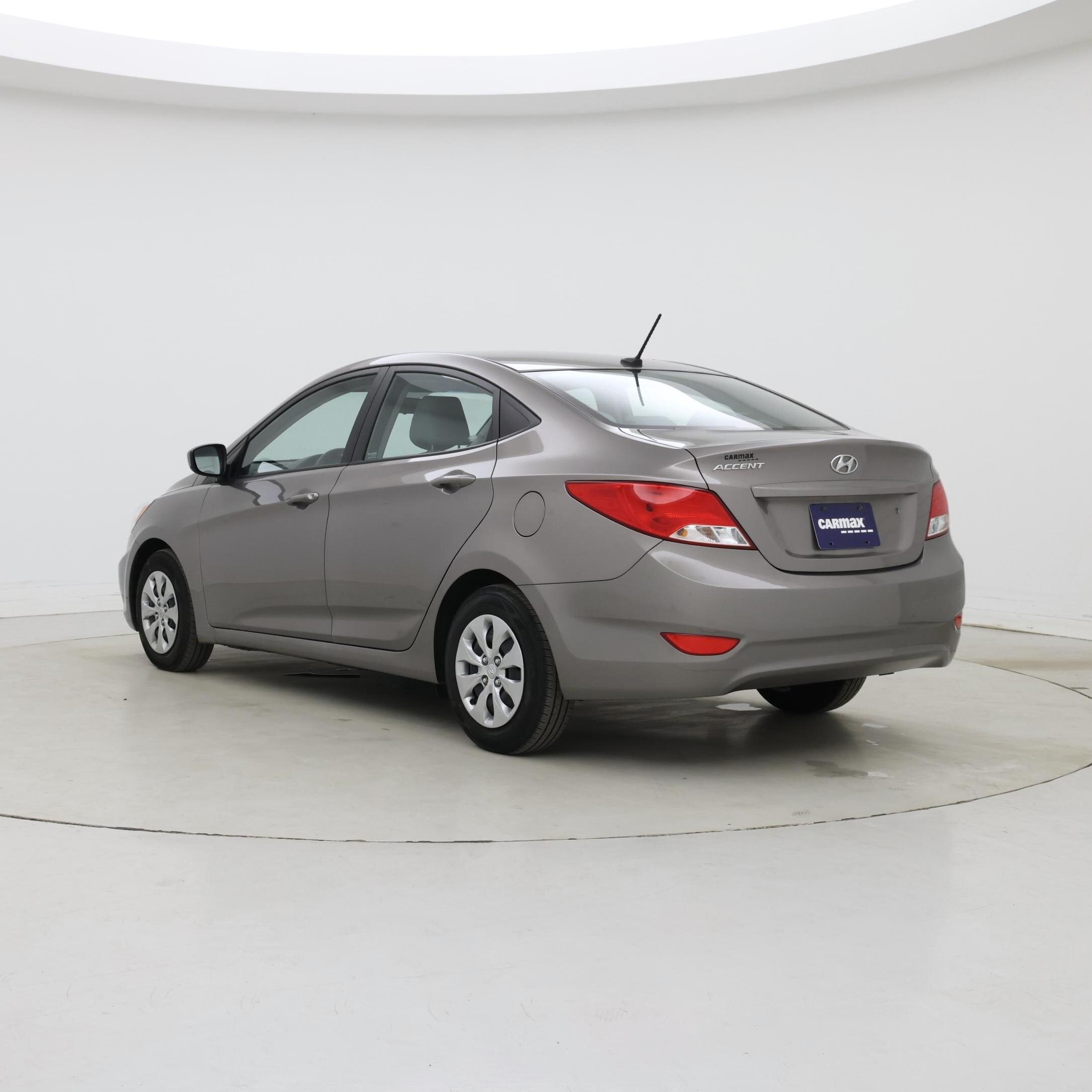 Thumbnail: 2017 Hyundai Accent - 2