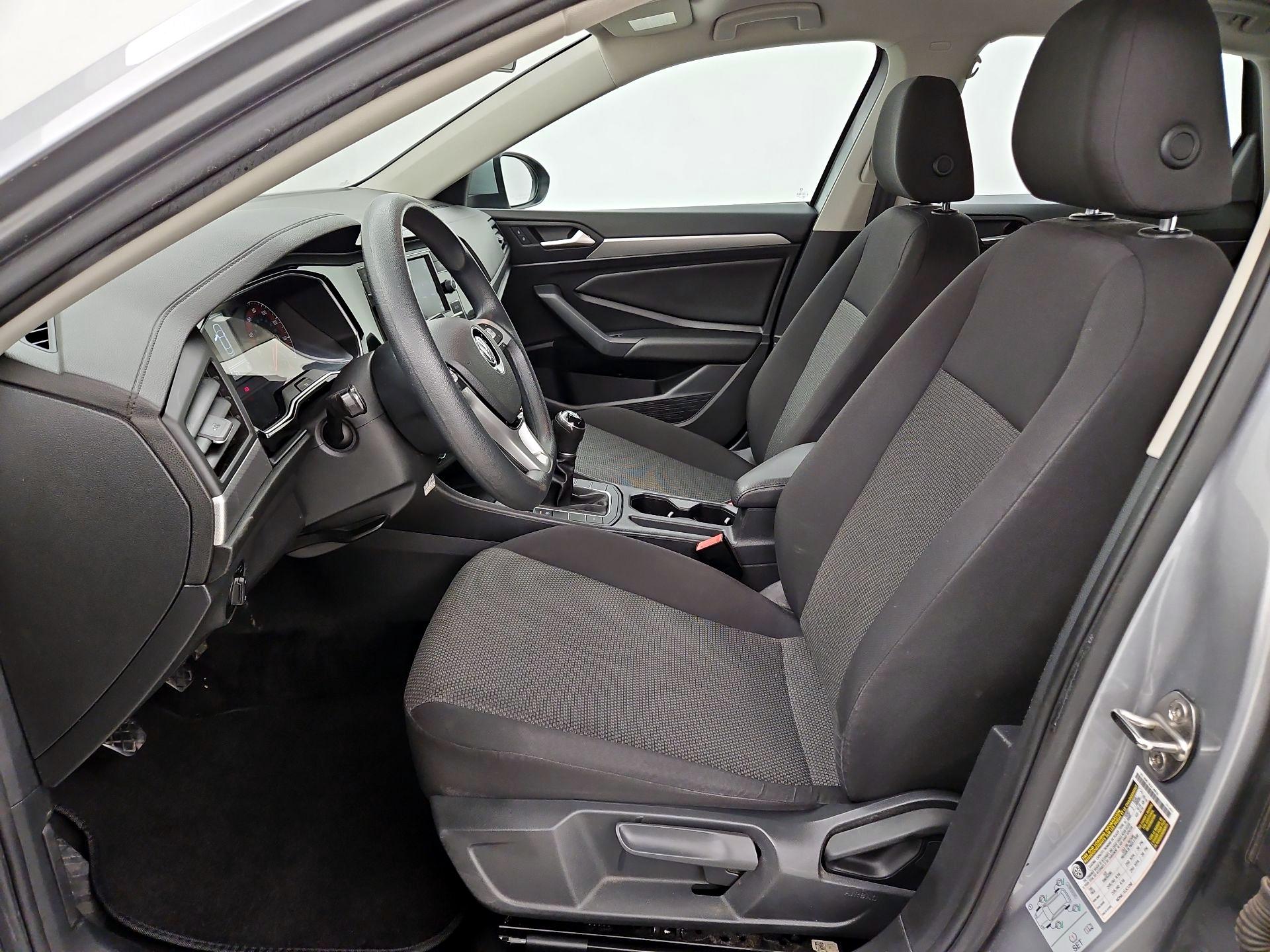 Thumbnail: 2019 Volkswagen Jetta - 11