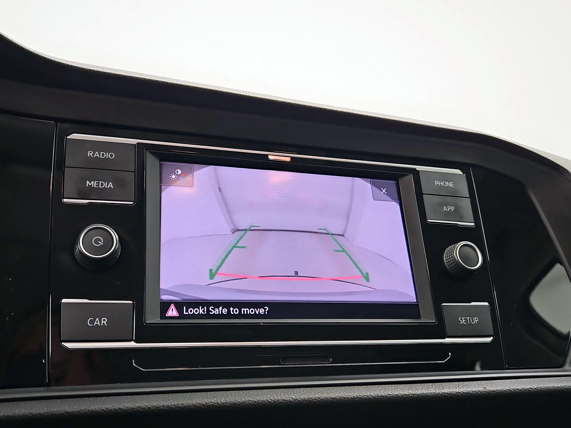 Thumbnail: 2019 Volkswagen Jetta - 14