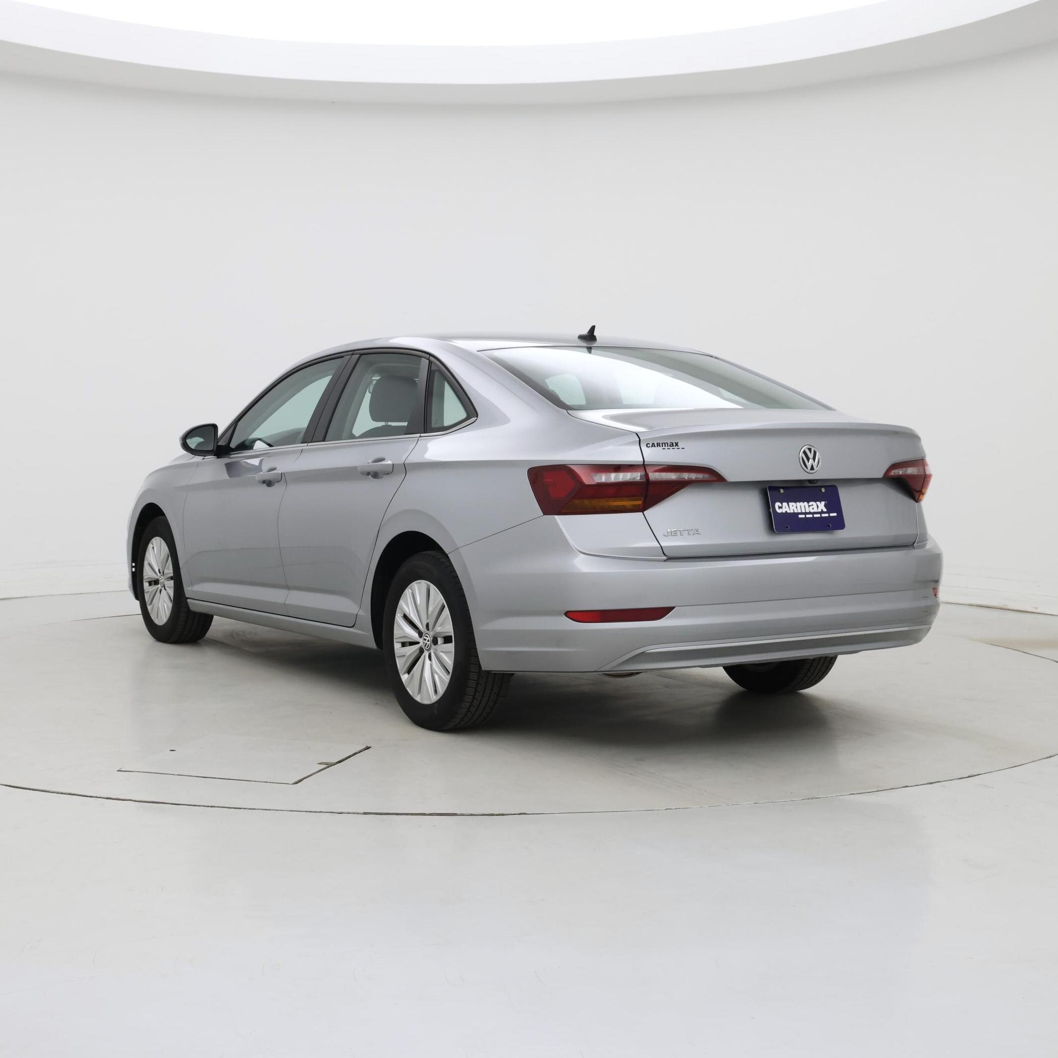 Thumbnail: 2019 Volkswagen Jetta - 2