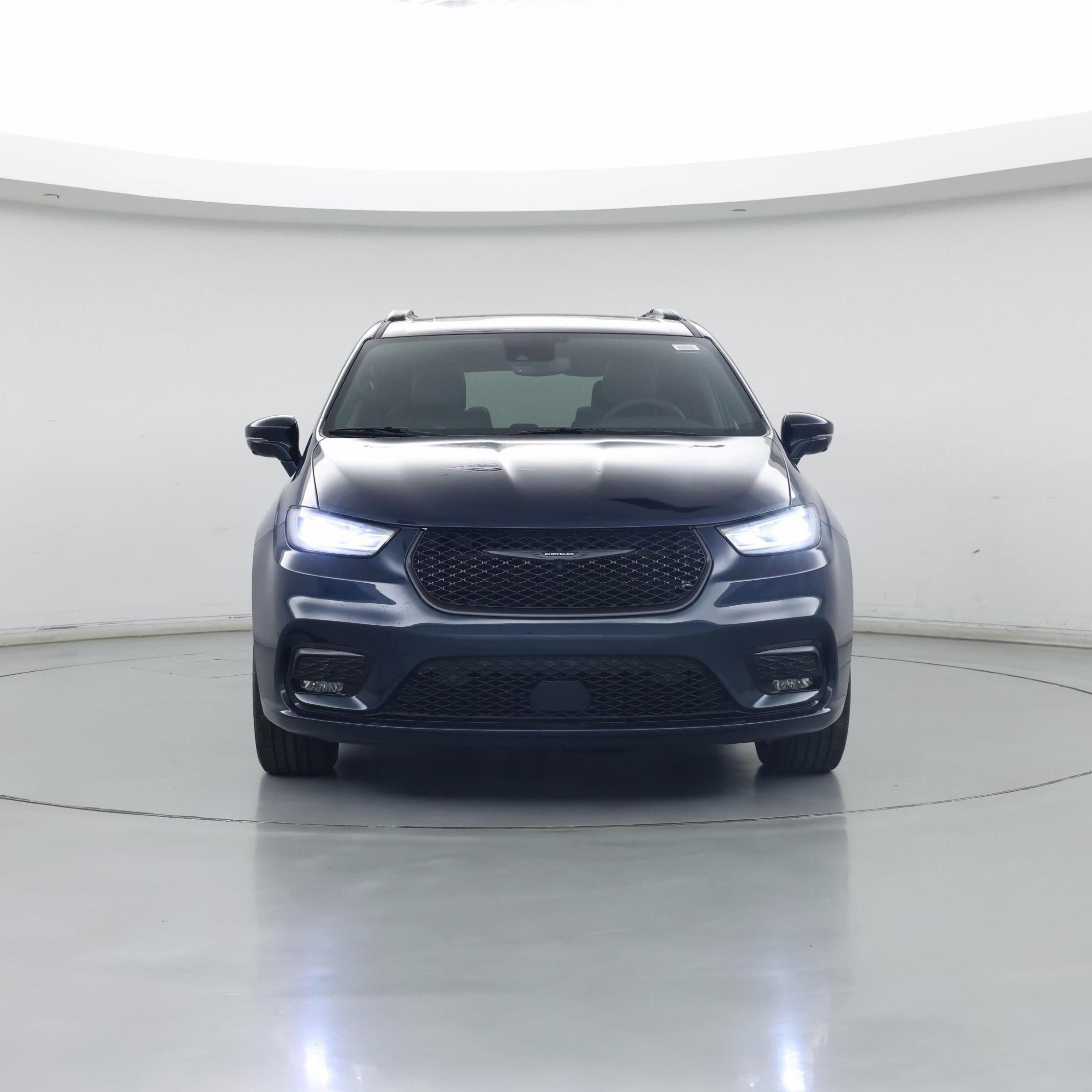 Thumbnail: 2022 Chrysler Pacifica - 5