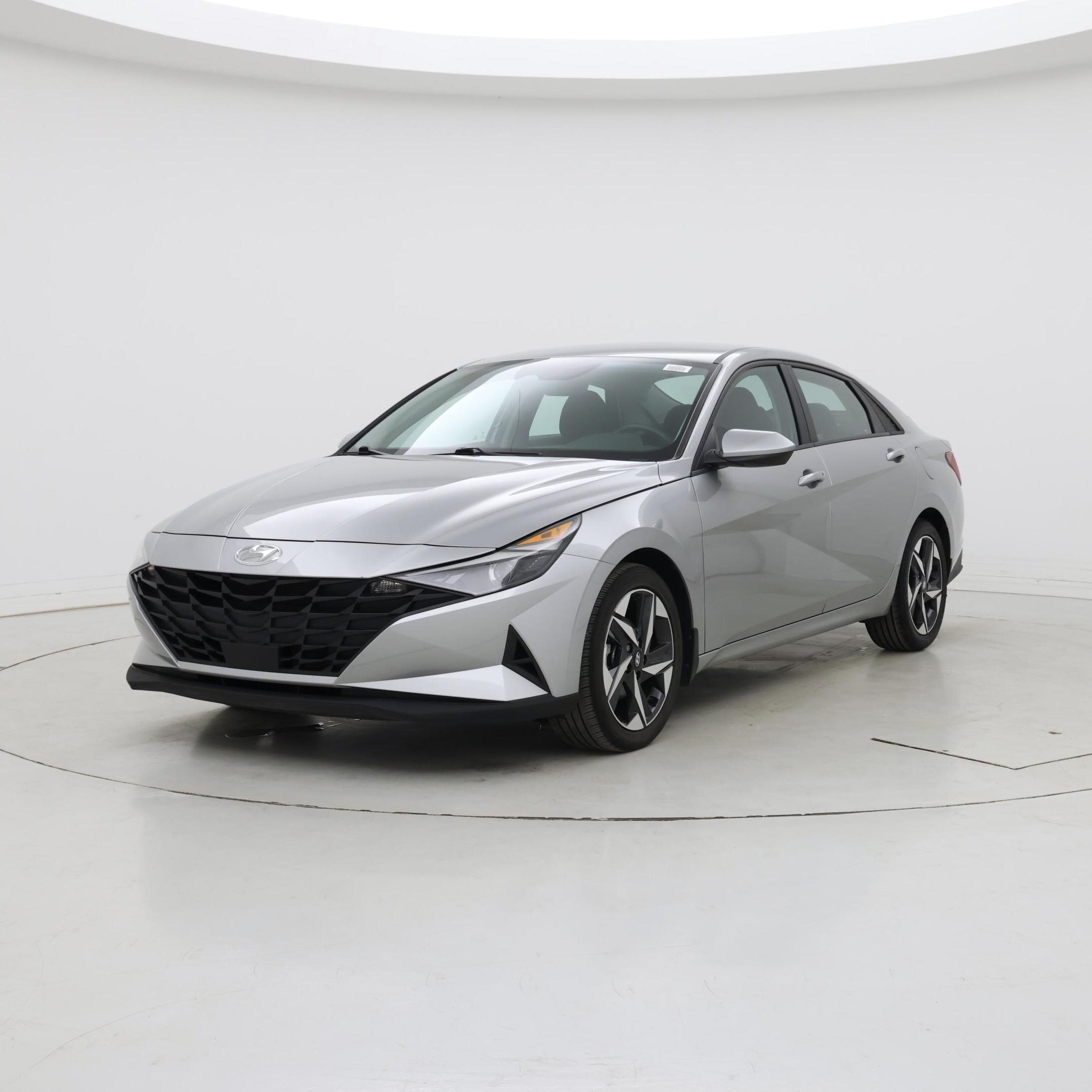 Thumbnail: 2023 Hyundai Elantra - 4