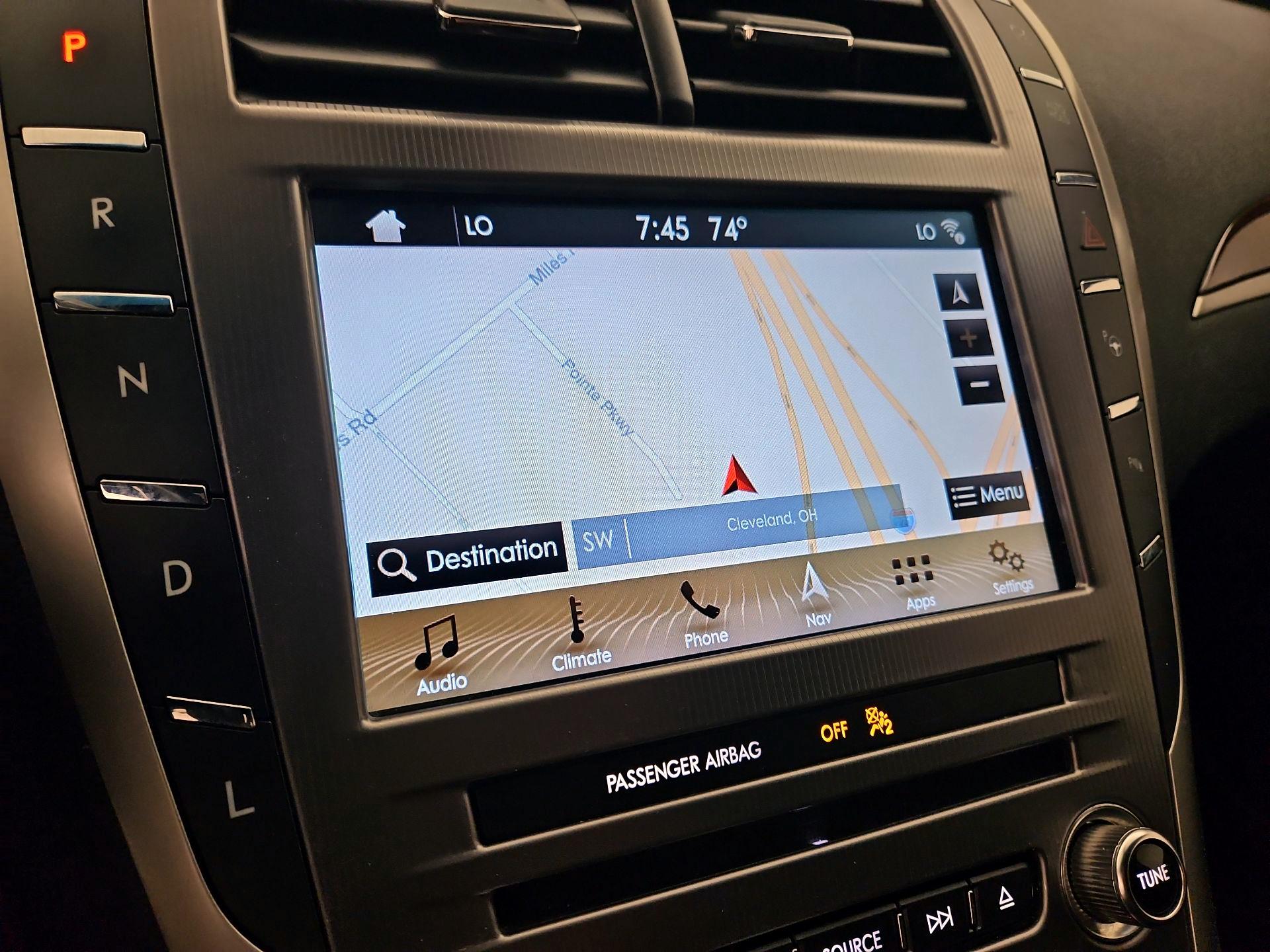 Thumbnail: 2017 Lincoln MKZ - 14