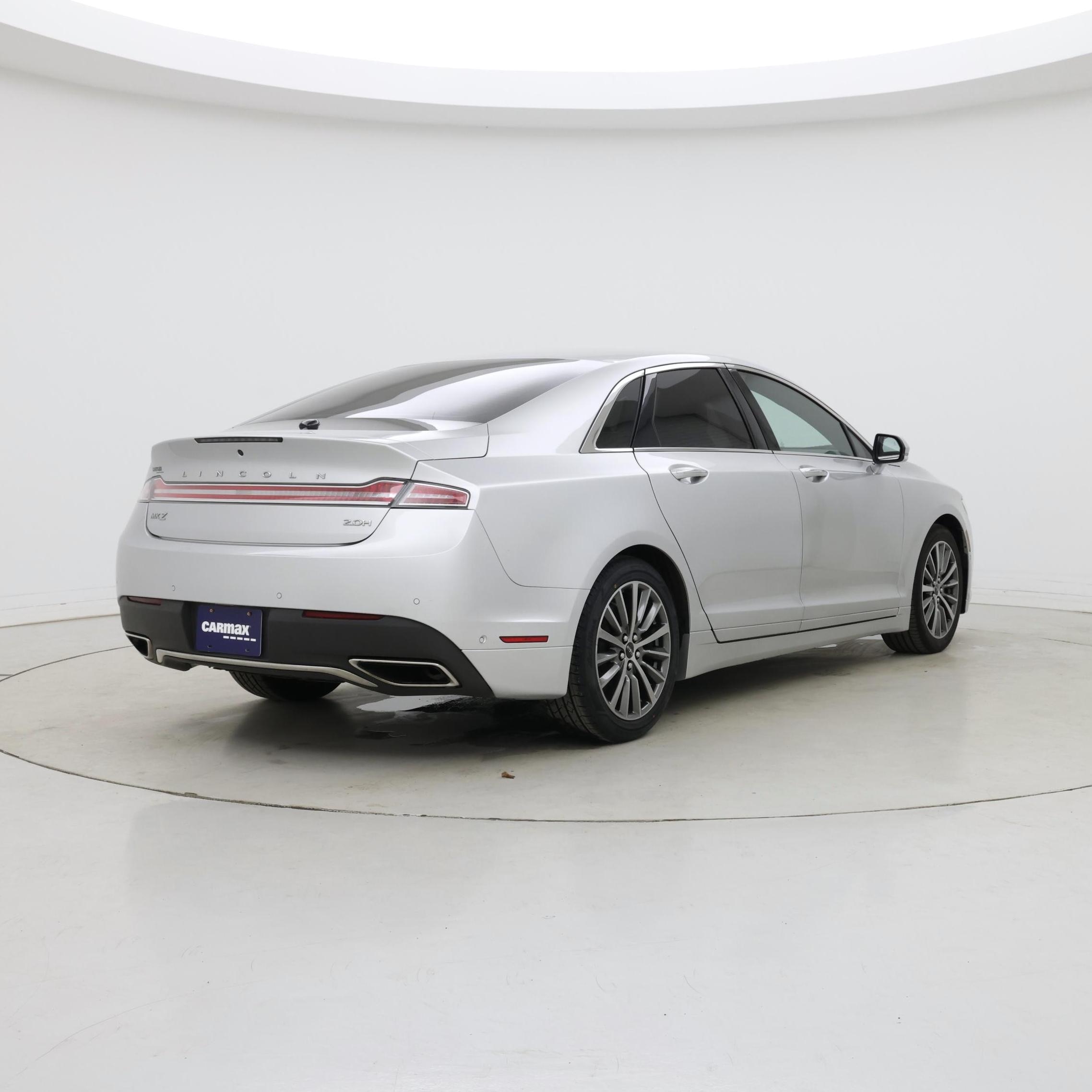 Thumbnail: 2017 Lincoln MKZ - 8