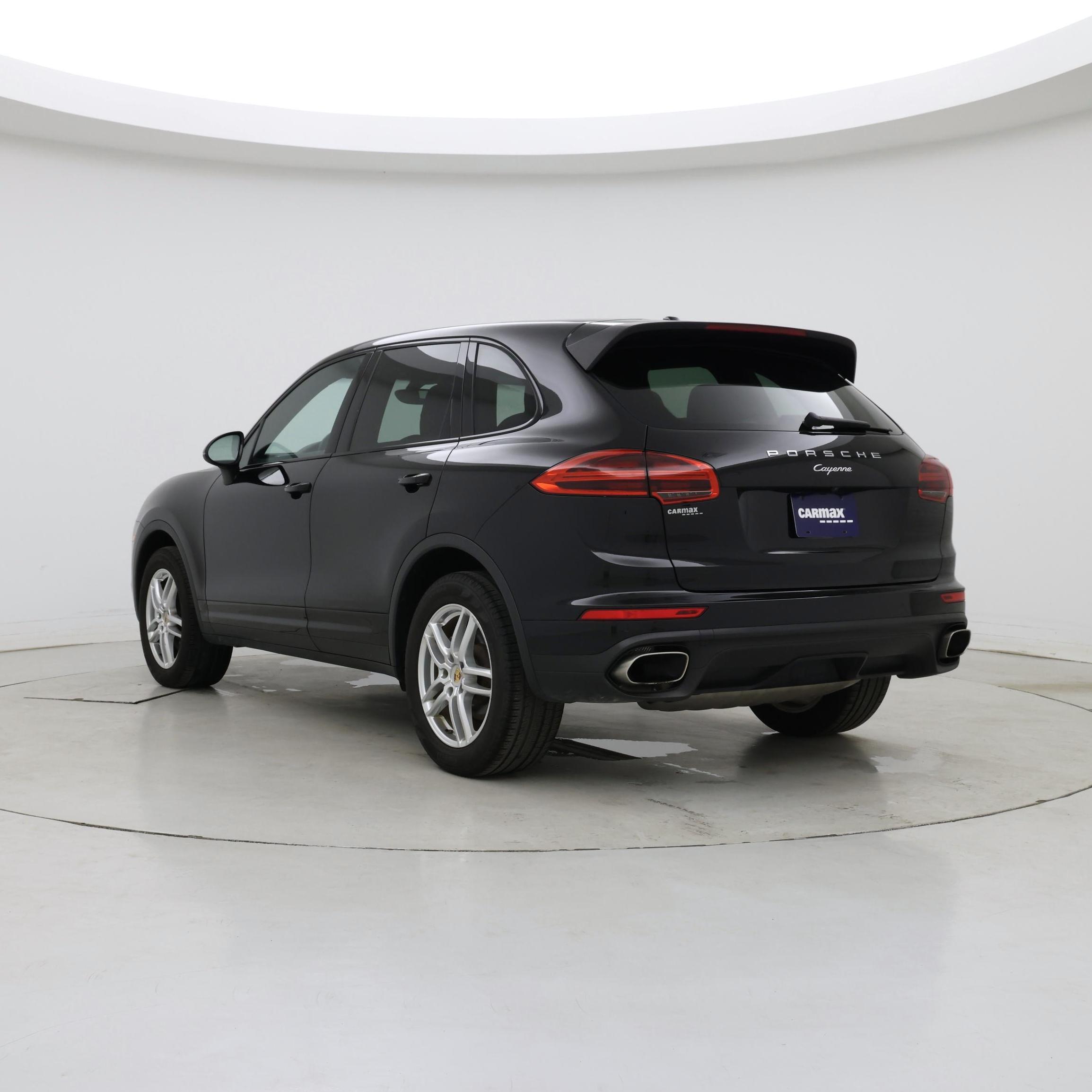Thumbnail: 2016 Porsche Cayenne - 2