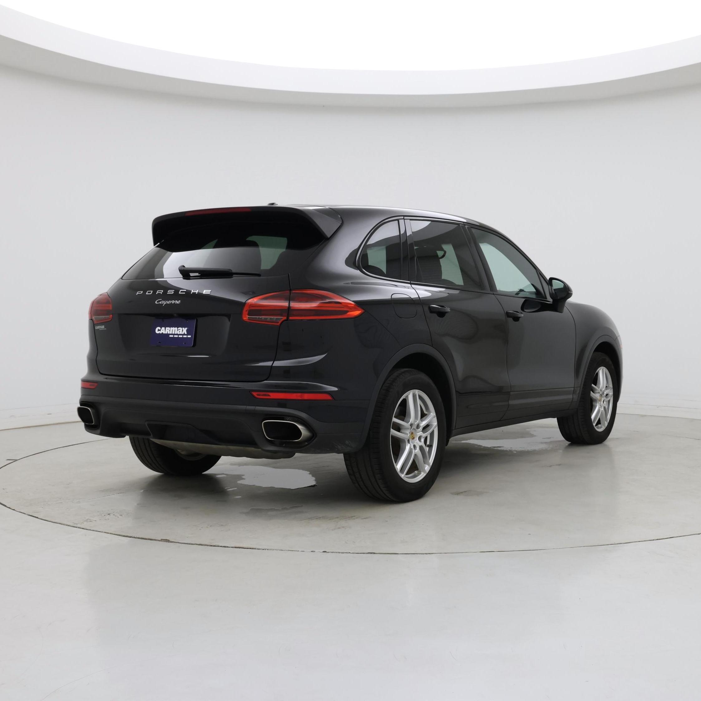 Thumbnail: 2016 Porsche Cayenne - 8
