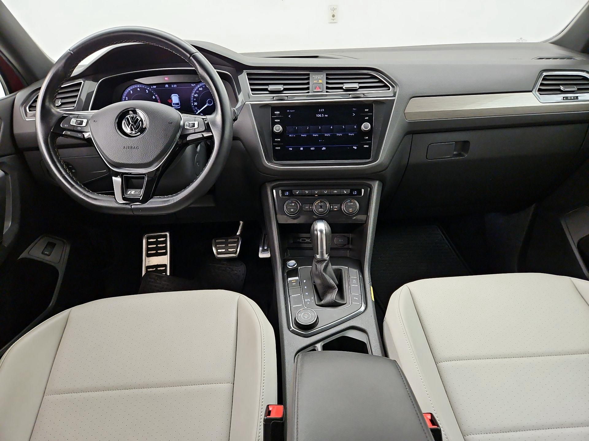 Thumbnail: 2019 Volkswagen Tiguan - 9