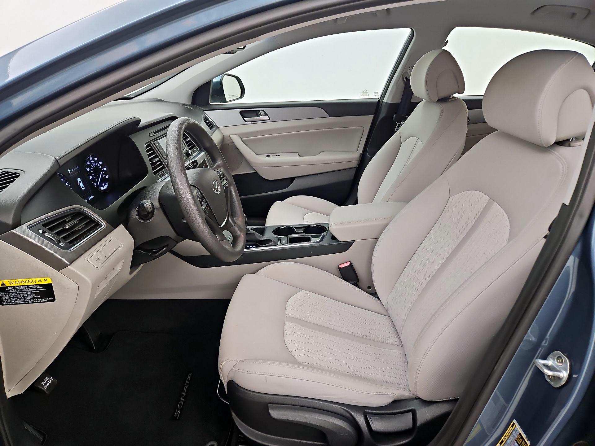 Thumbnail: 2016 Hyundai Sonata - 11