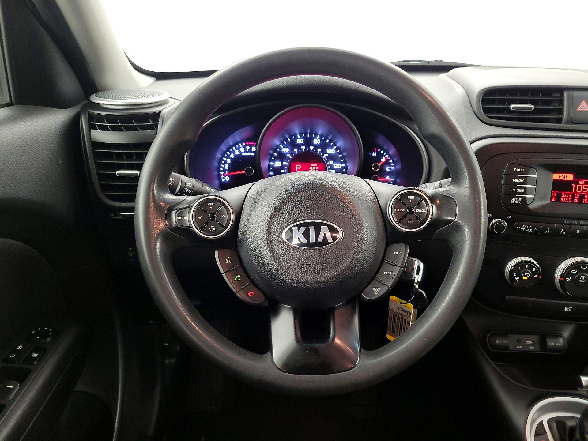 Thumbnail: 2016 Kia Soul - 10