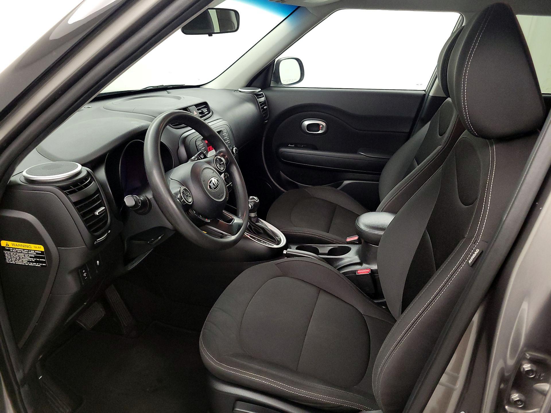 Thumbnail: 2016 Kia Soul - 11