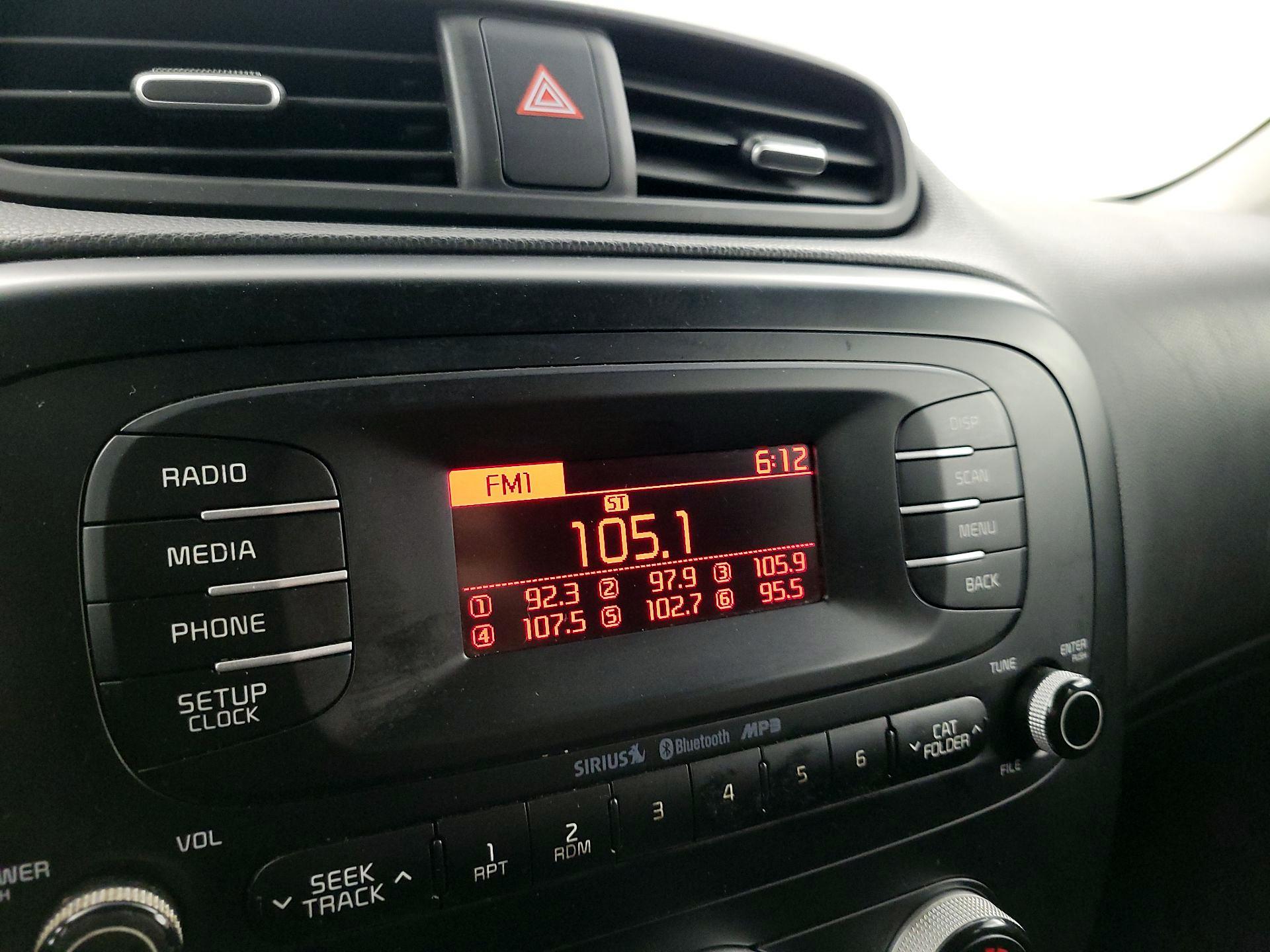 Thumbnail: 2016 Kia Soul - 14