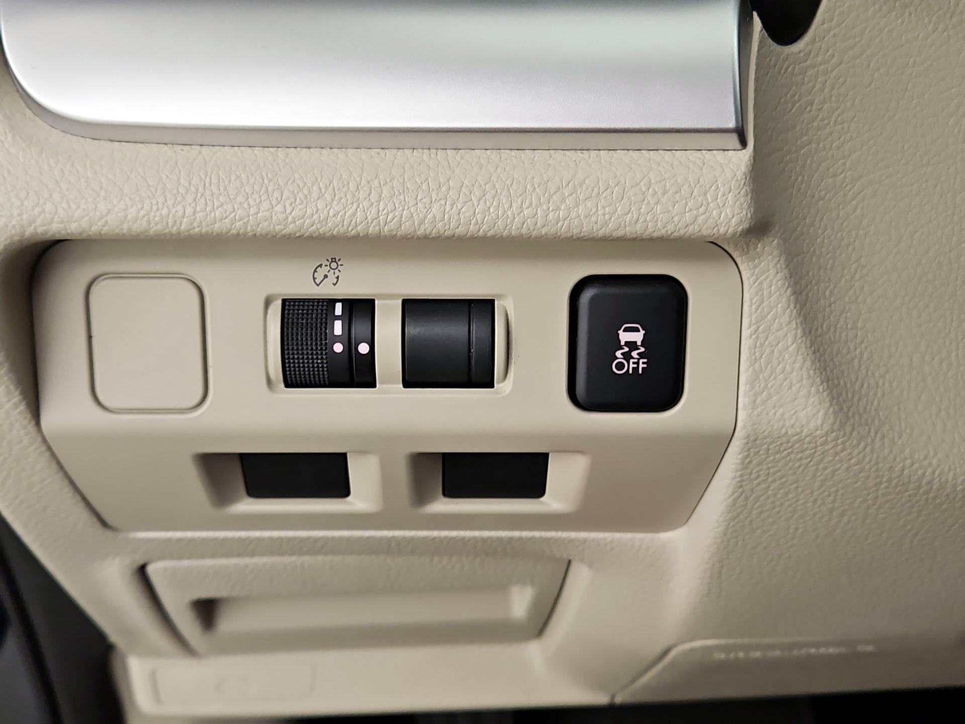Thumbnail: 2015 Subaru Impreza - 13