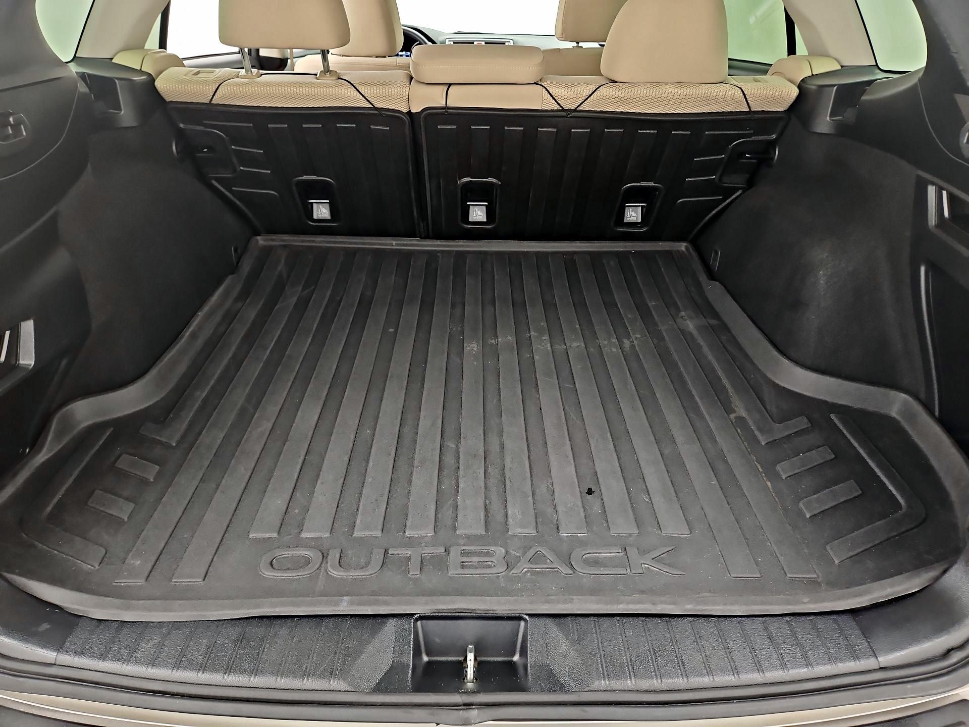 Thumbnail: 2018 Subaru Outback - 20