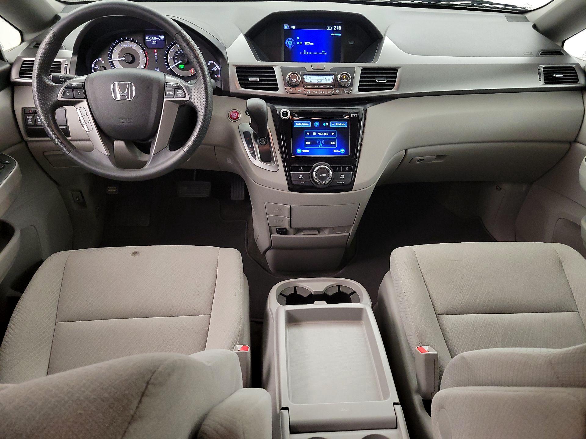 Thumbnail: 2015 Honda Odyssey - 9