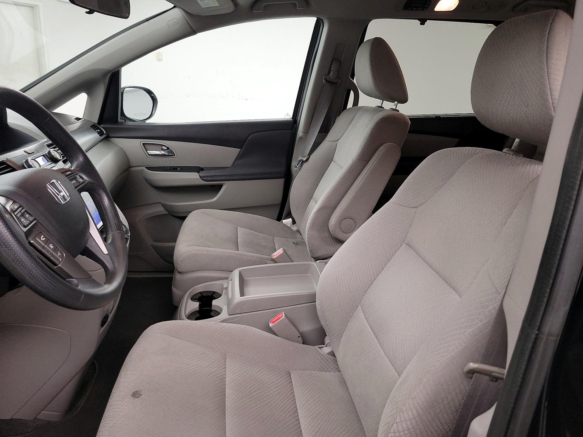 Thumbnail: 2015 Honda Odyssey - 11