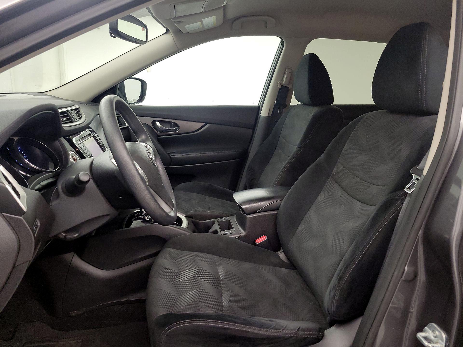 Thumbnail: 2016 Nissan Rogue - 11
