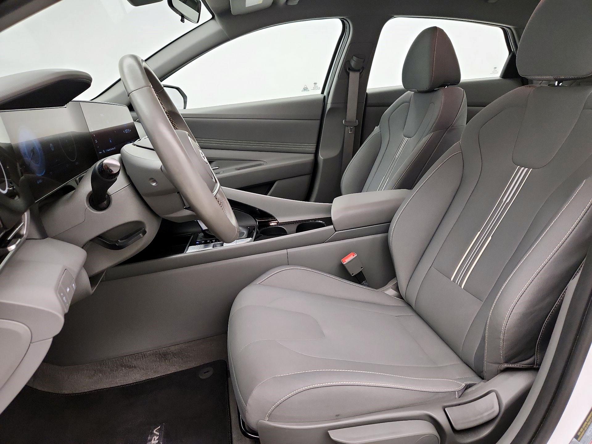 Thumbnail: 2023 Hyundai Elantra - 11