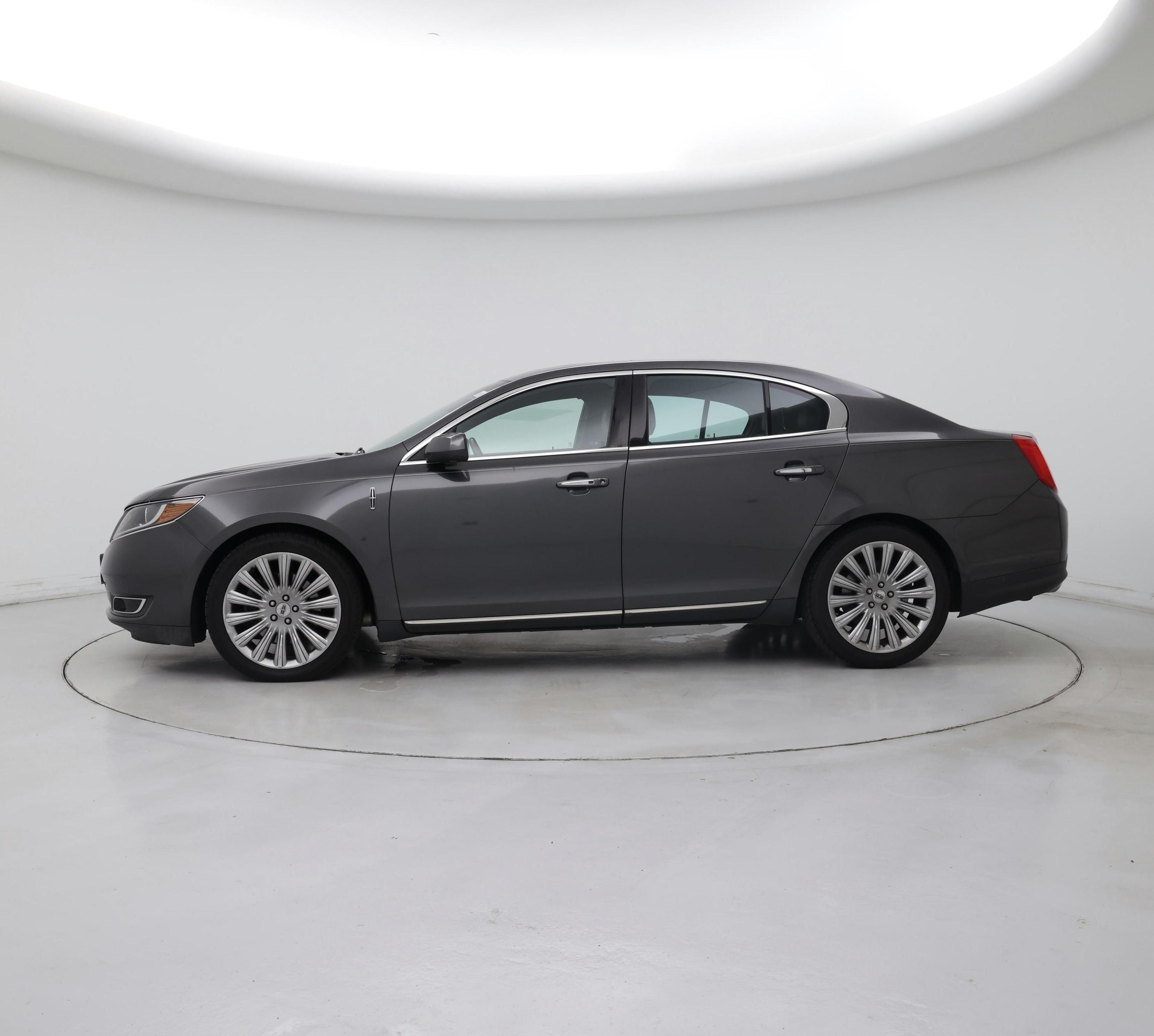Thumbnail: 2015 Lincoln MKS - 3