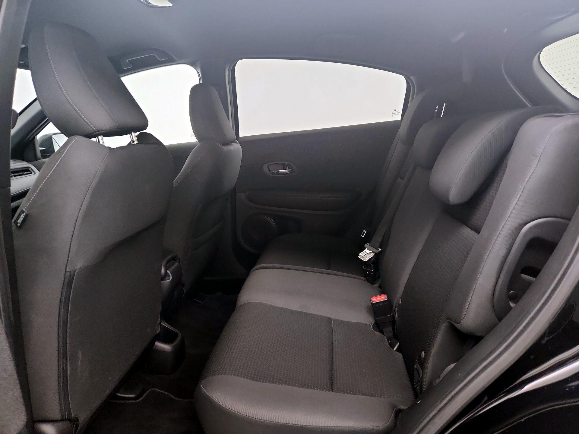 Thumbnail: 2022 Honda HR-V - 18