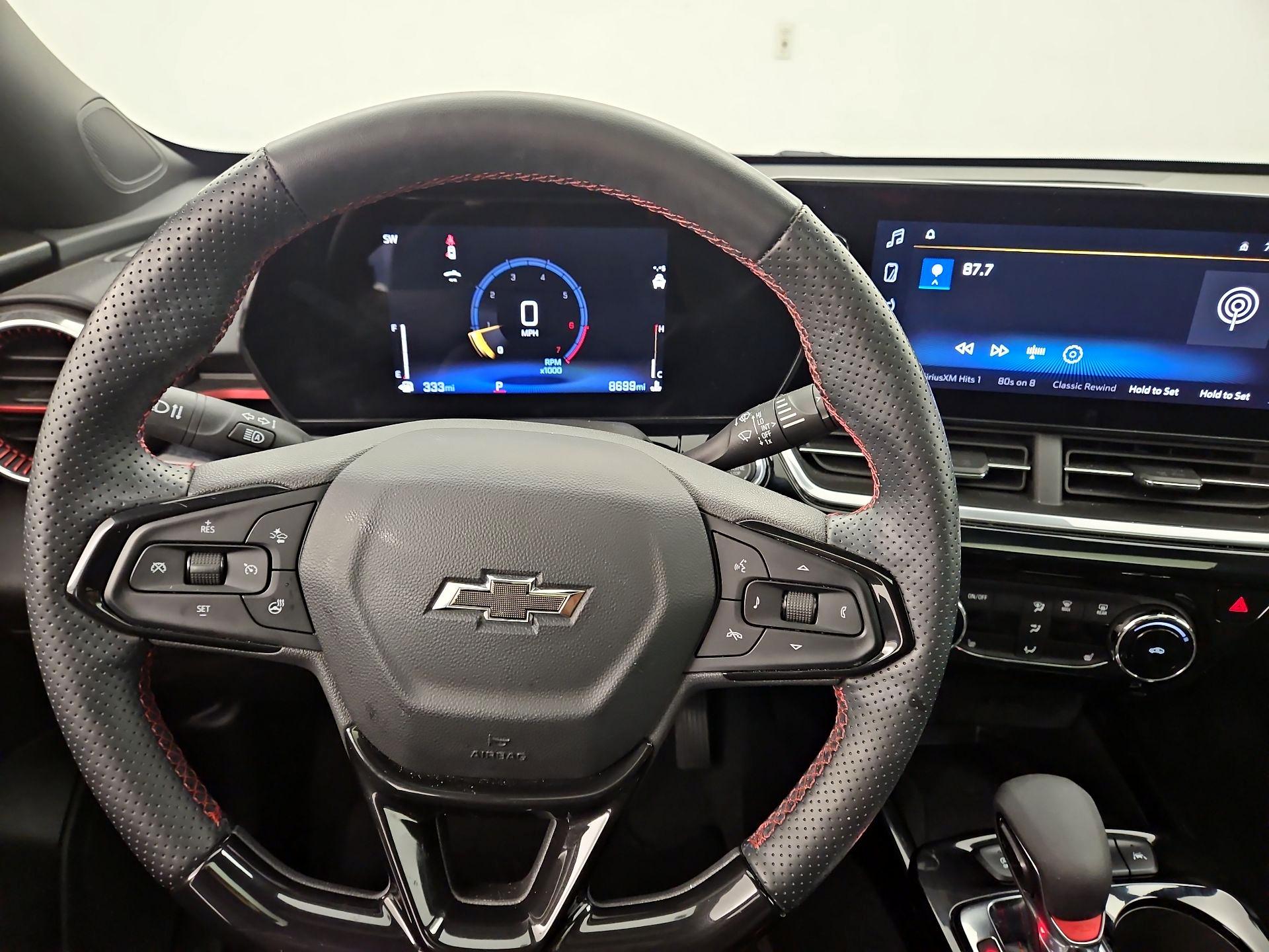 Thumbnail: 2024 Chevrolet Trax - 10