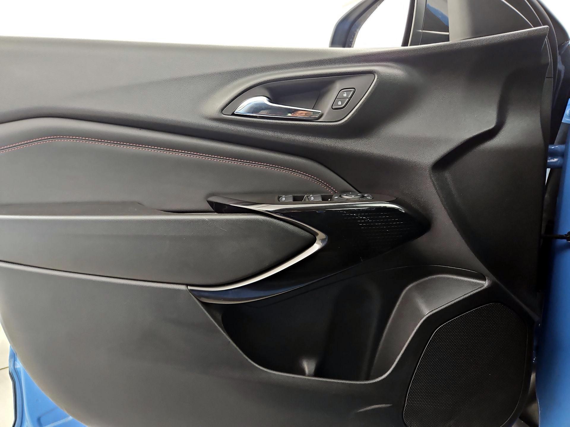 Thumbnail: 2024 Chevrolet Trax - 12