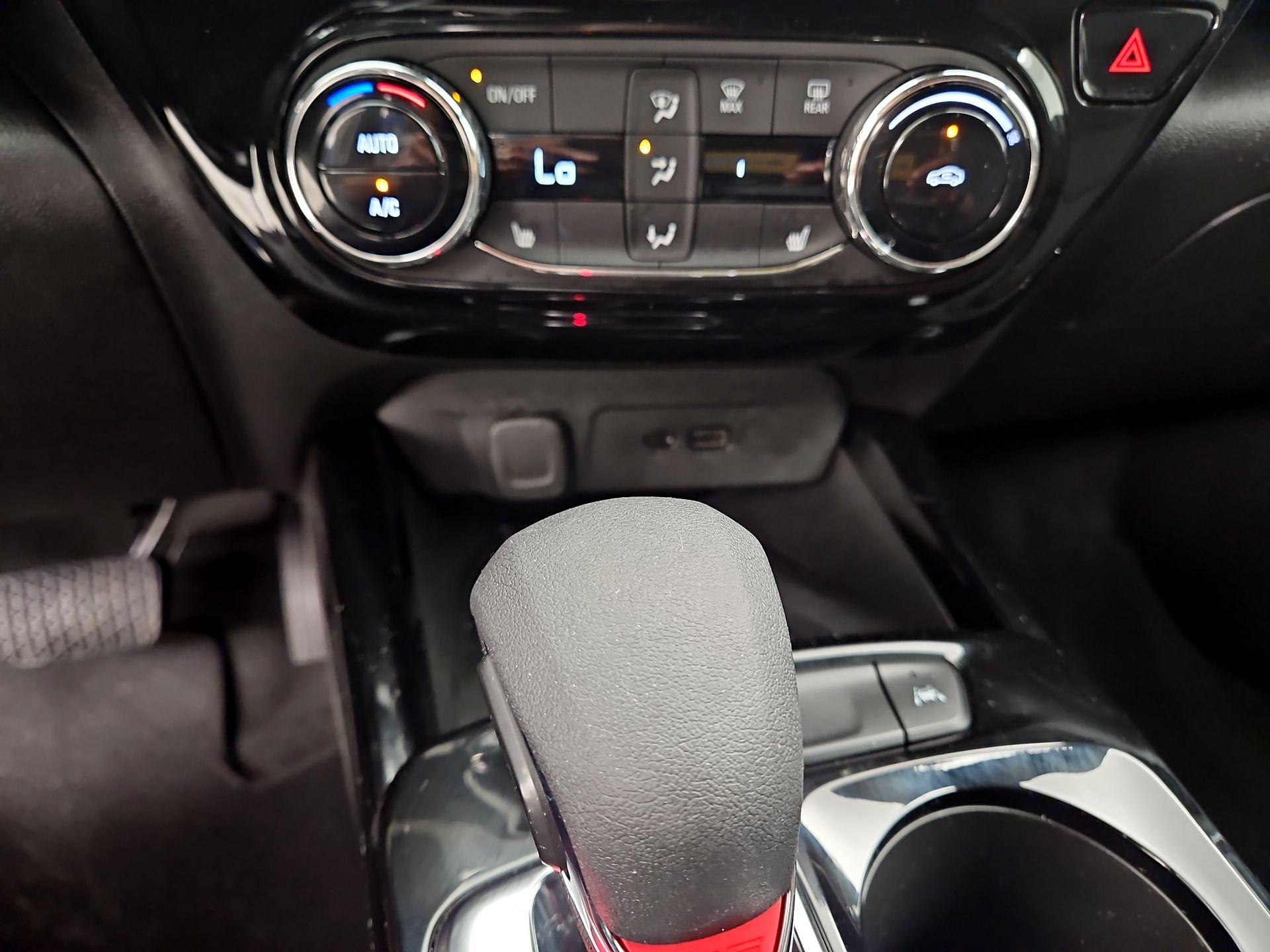 Thumbnail: 2024 Chevrolet Trax - 16