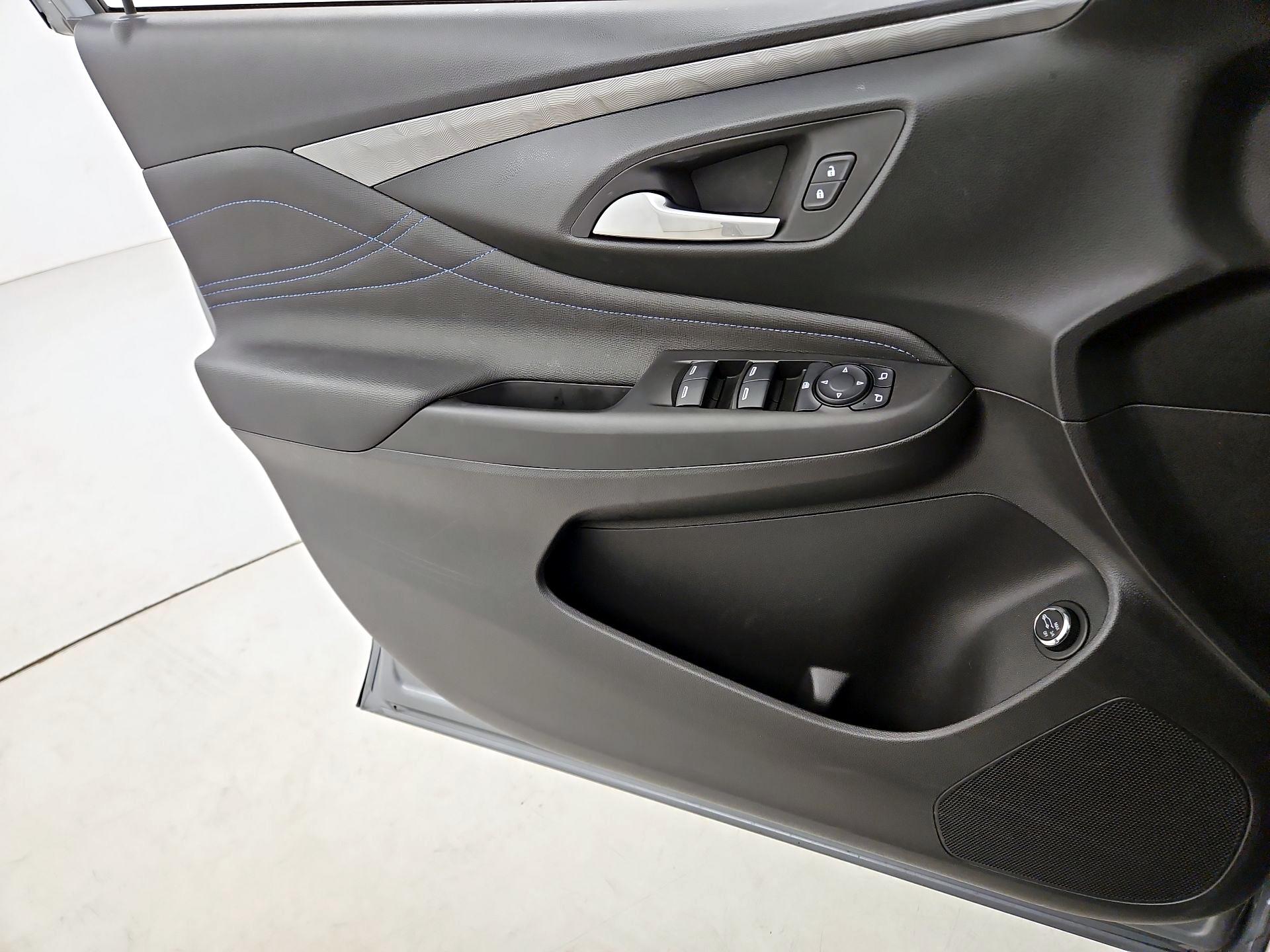 Thumbnail: 2025 Buick Envista - 12