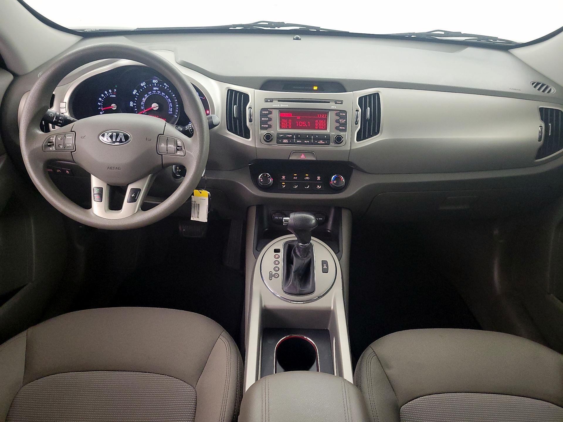 Thumbnail: 2016 Kia Sportage - 9