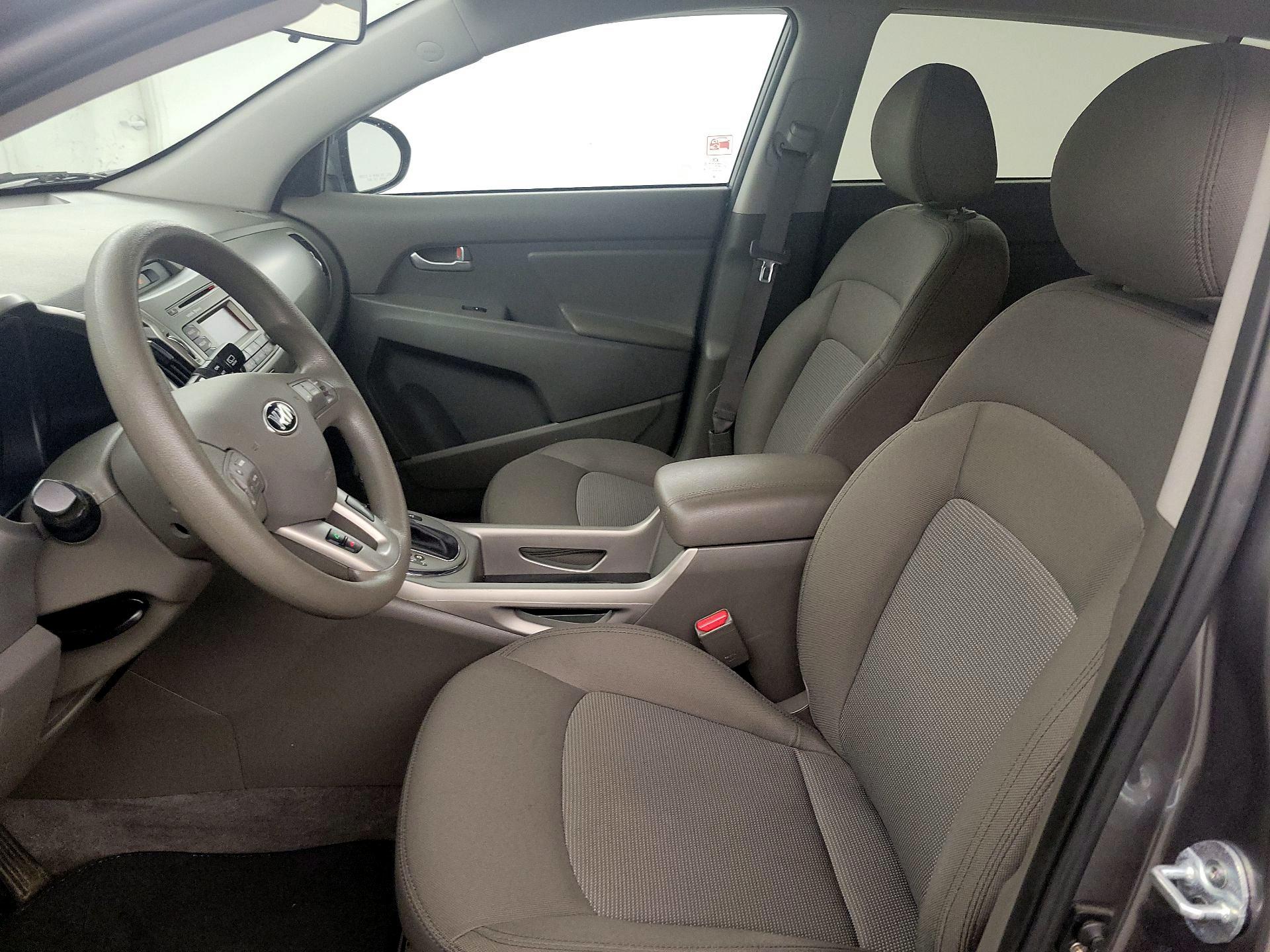 Thumbnail: 2016 Kia Sportage - 11