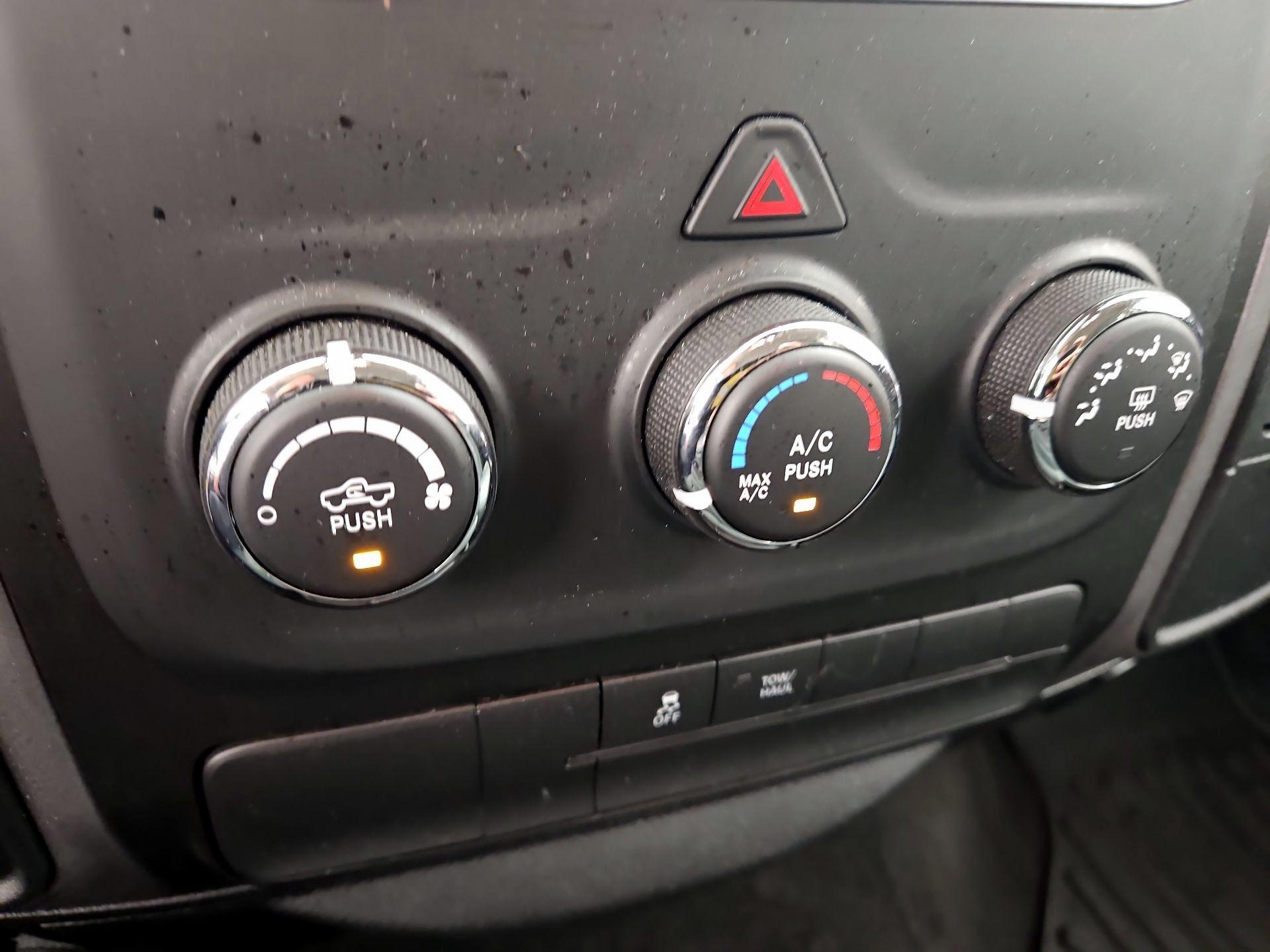 Thumbnail: 2014 RAM 1500 - 16