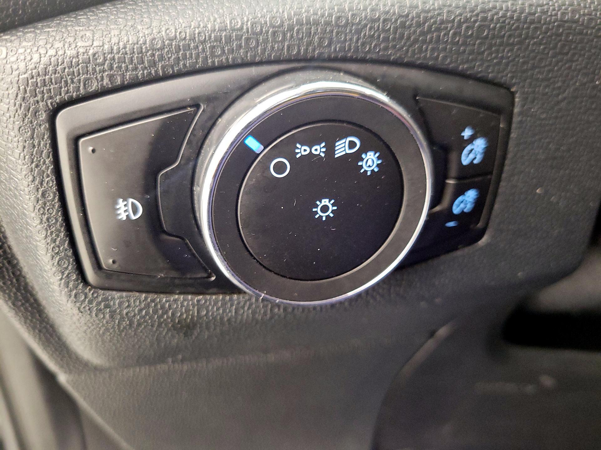 Thumbnail: 2019 Ford EcoSport - 13