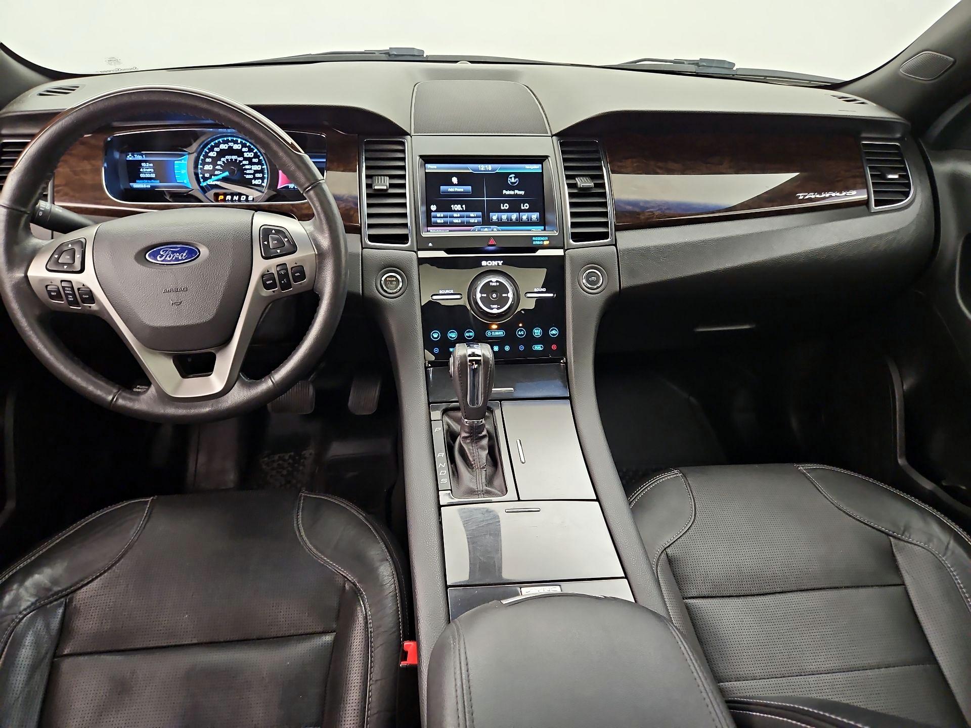 Thumbnail: 2015 Ford Taurus - 9