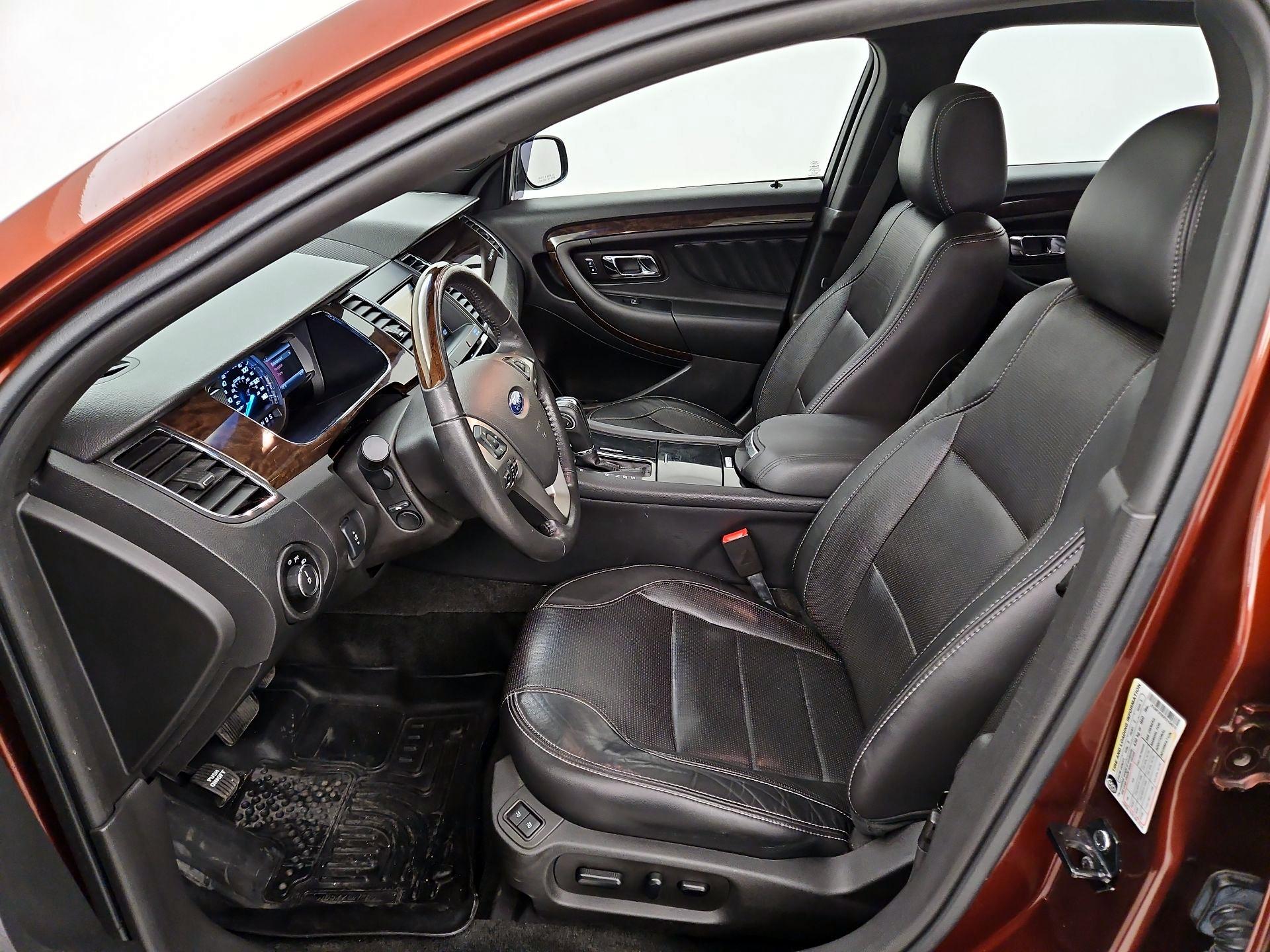Thumbnail: 2015 Ford Taurus - 11
