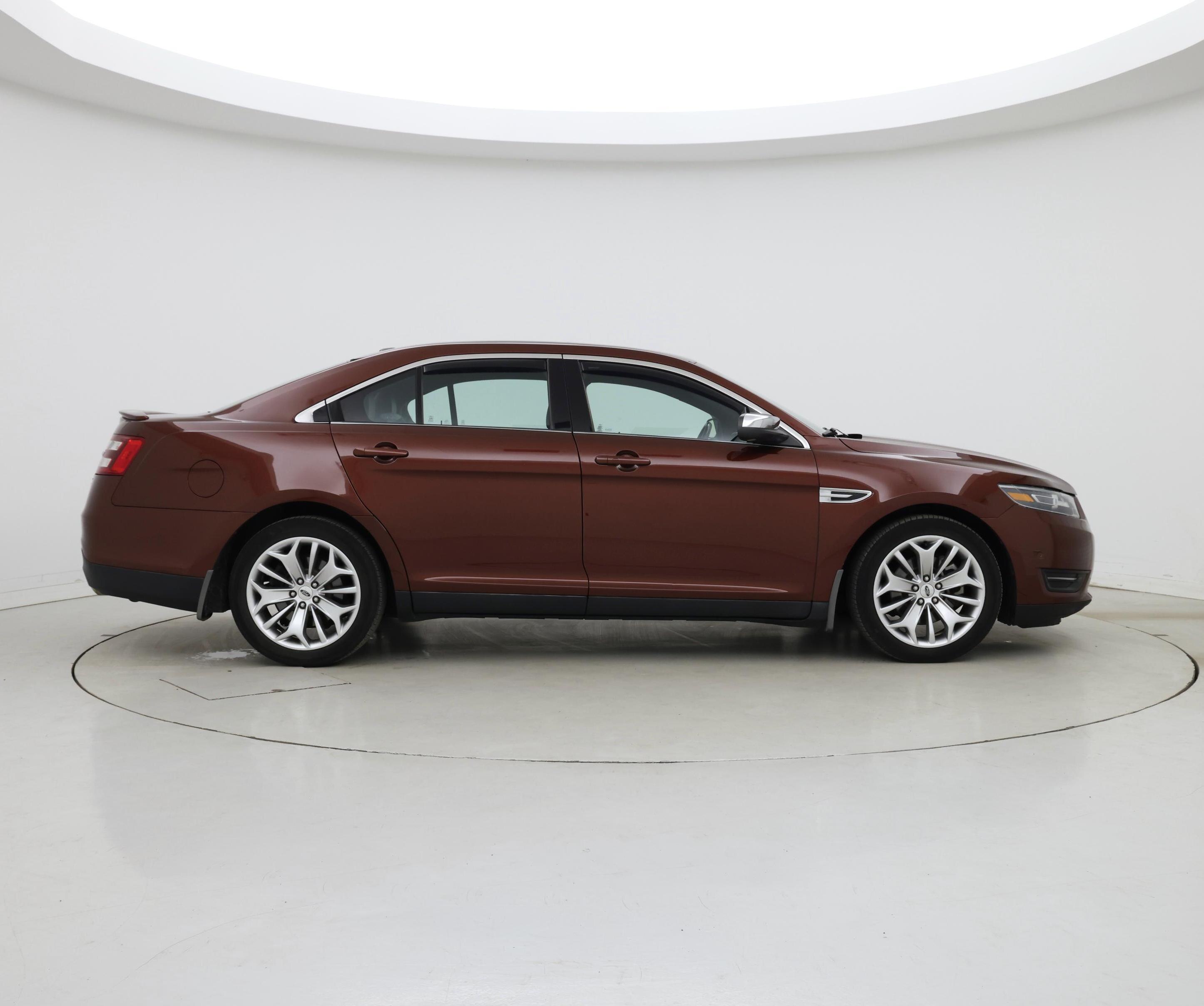 Thumbnail: 2015 Ford Taurus - 7