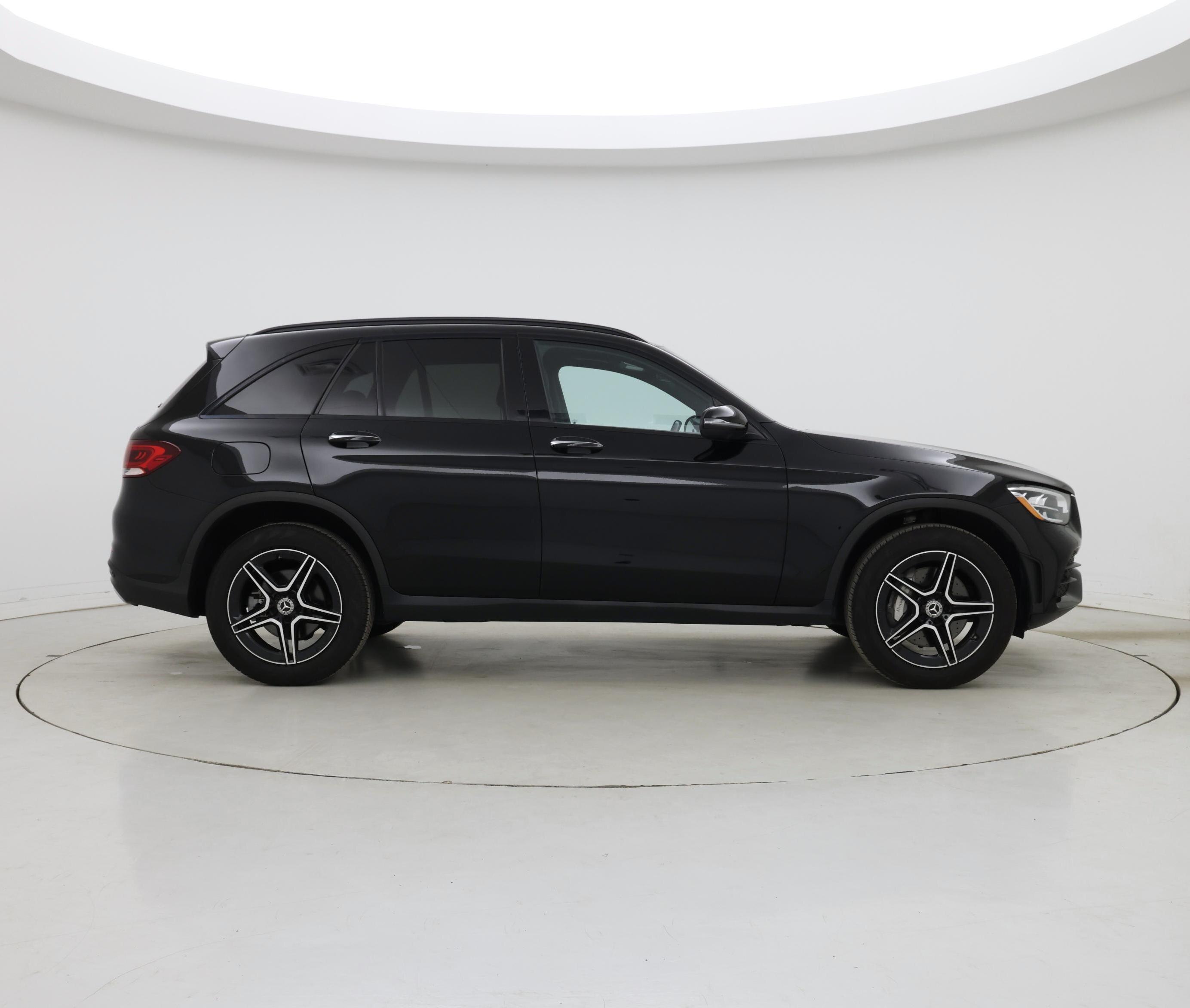 Thumbnail: 2022 Mercedes-Benz GLC - 7