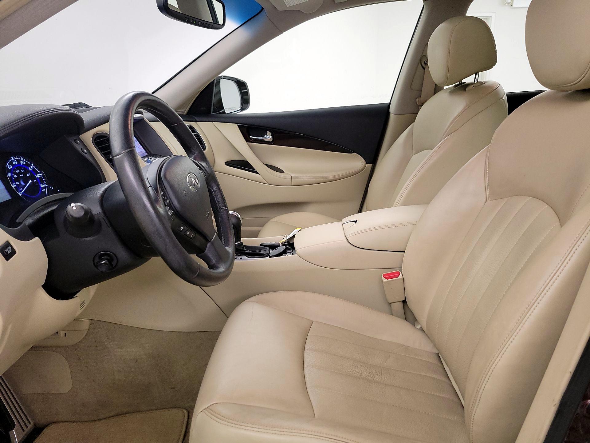 Thumbnail: 2016 INFINITI QX50 - 11