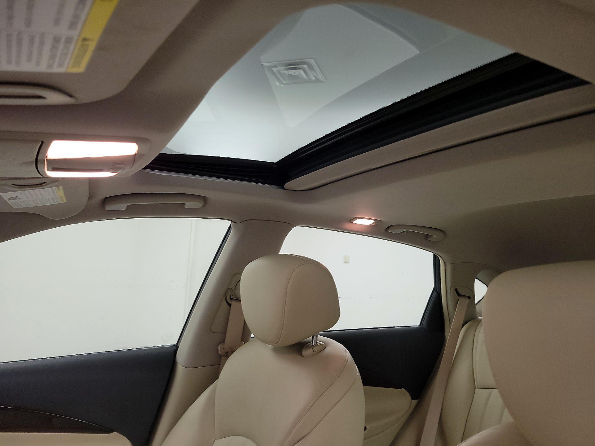 Thumbnail: 2016 INFINITI QX50 - 19
