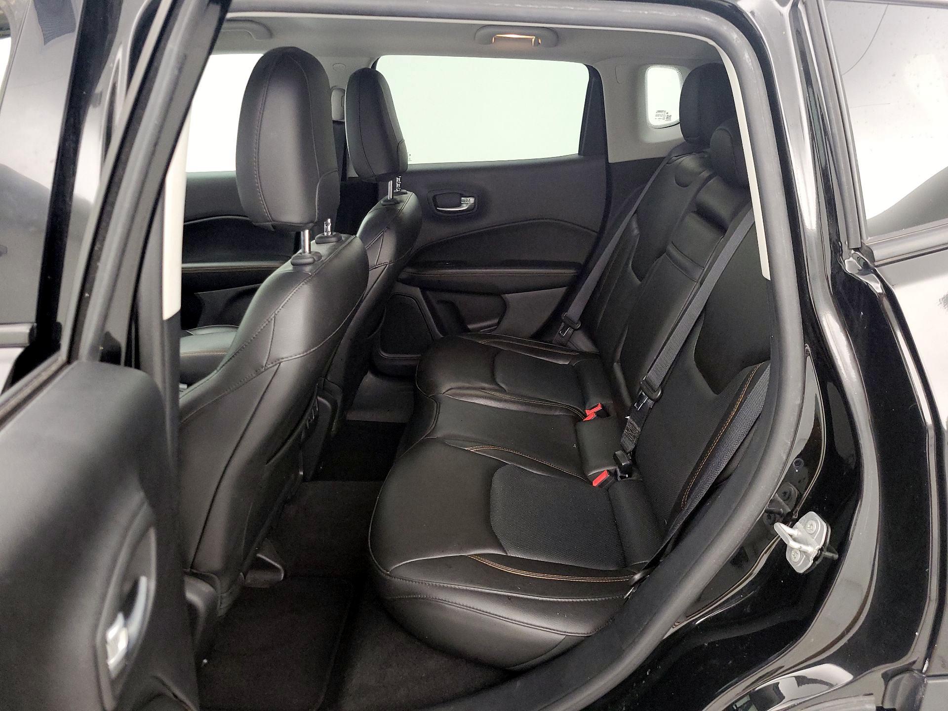 Thumbnail: 2018 Jeep Compass - 20
