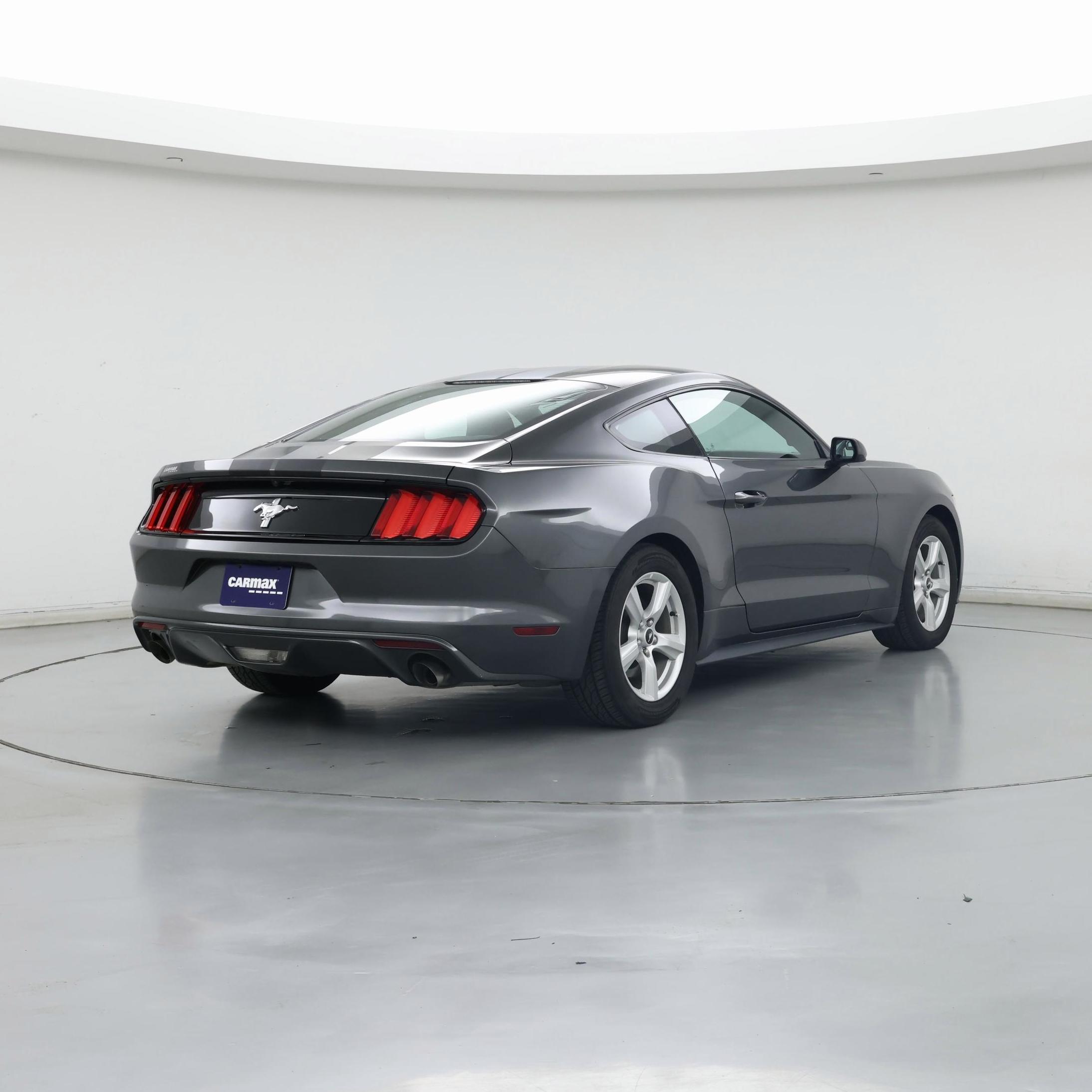 Thumbnail: 2017 Ford Mustang - 8