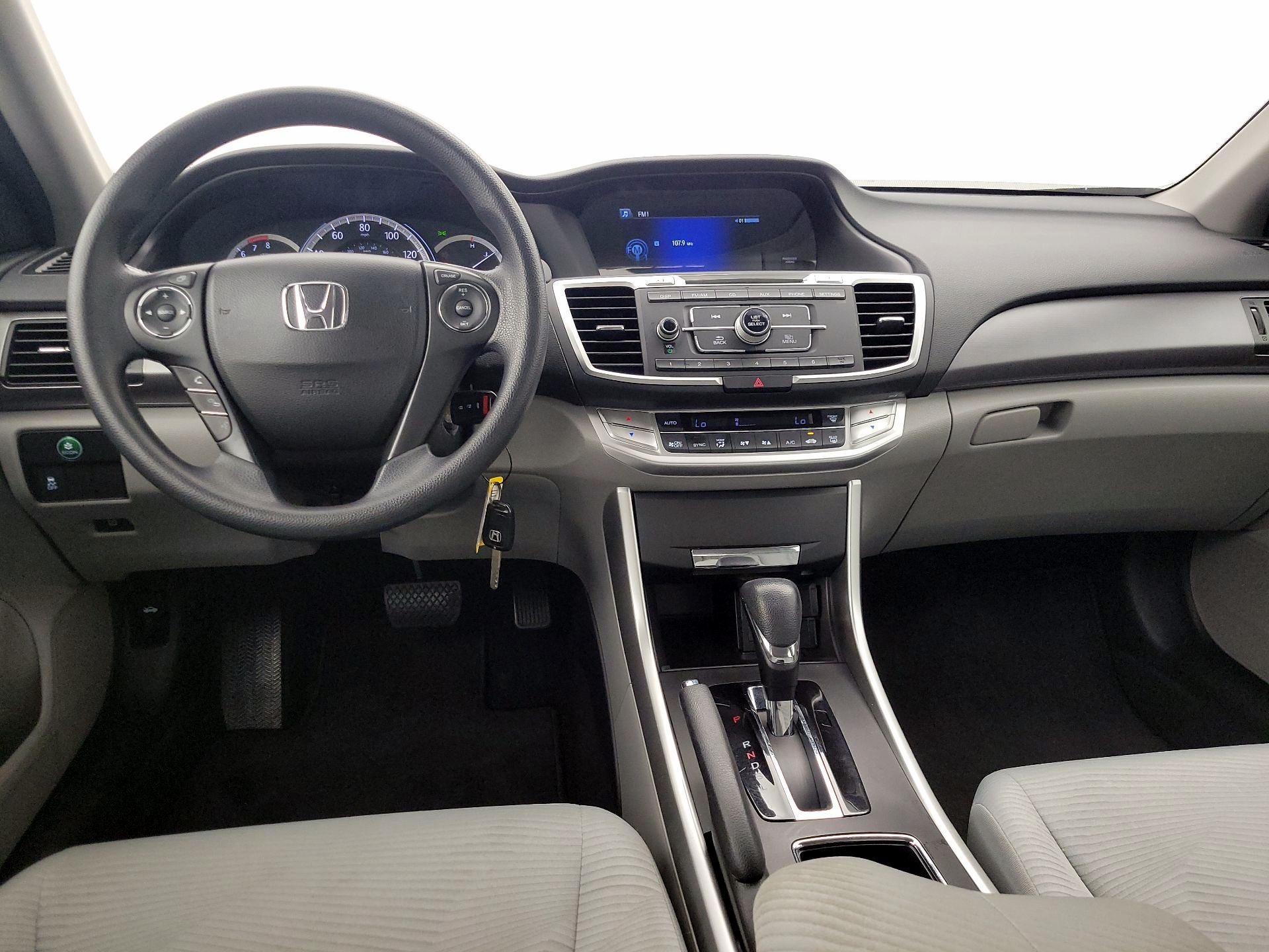 Thumbnail: 2015 Honda Accord - 9