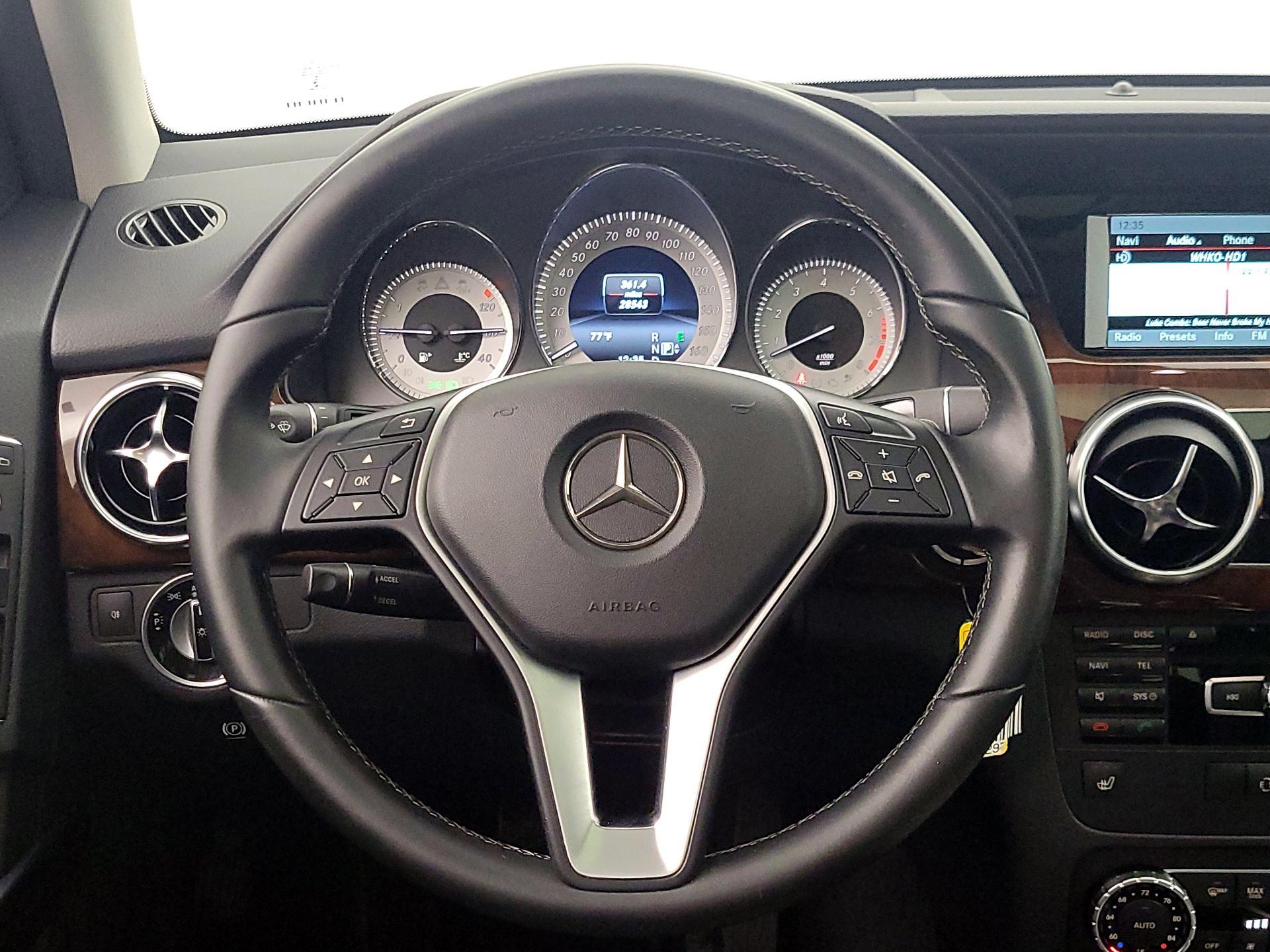 Thumbnail: 2015 Mercedes-Benz GLK - 10