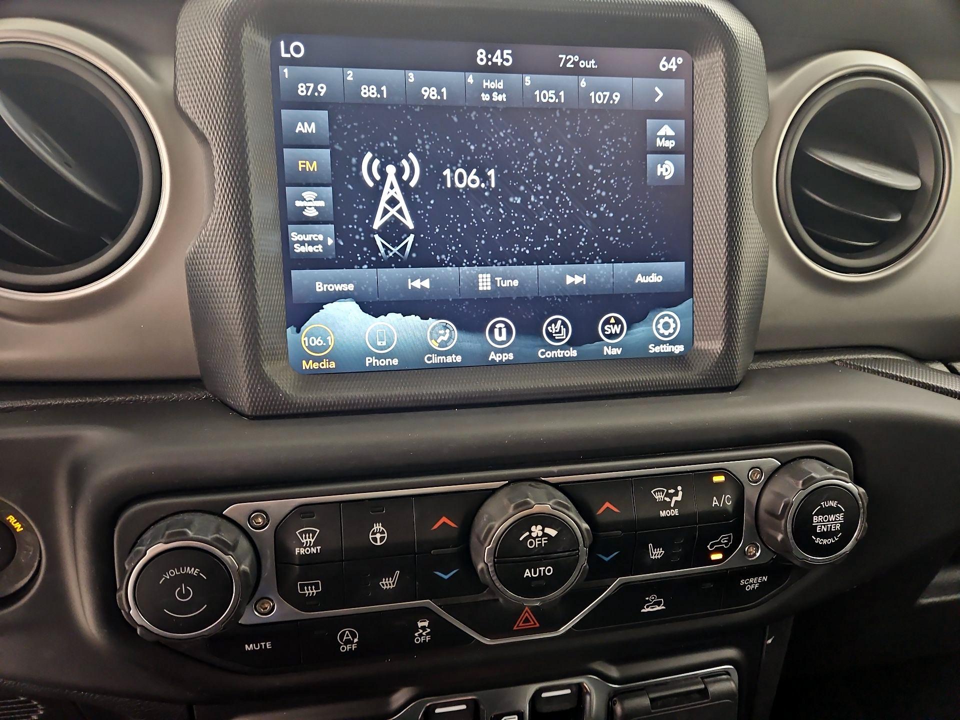 Thumbnail: 2021 Jeep Wrangler - 16