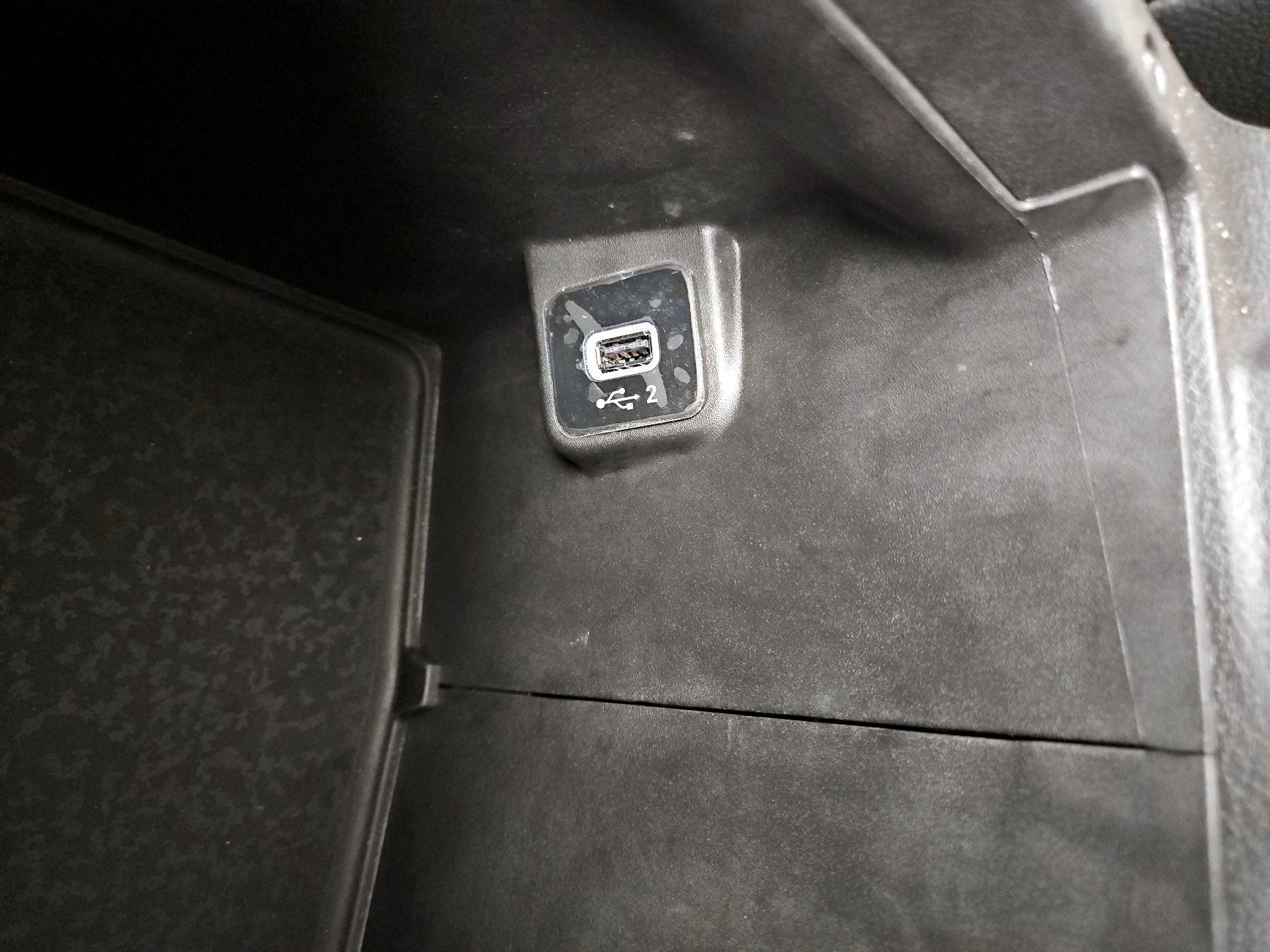 Thumbnail: 2021 Jeep Wrangler - 19