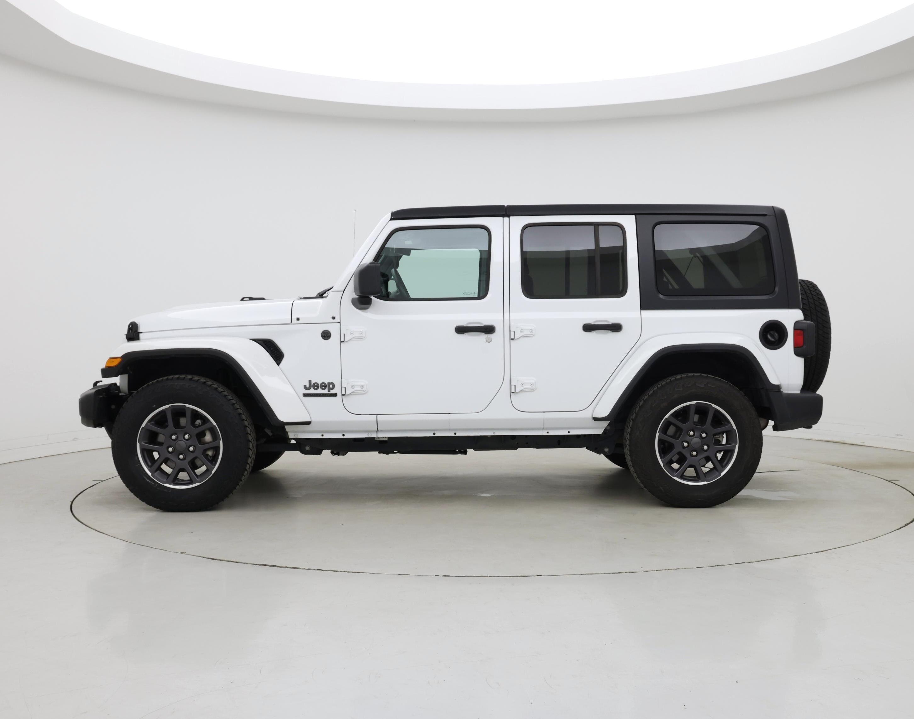 Thumbnail: 2021 Jeep Wrangler - 3