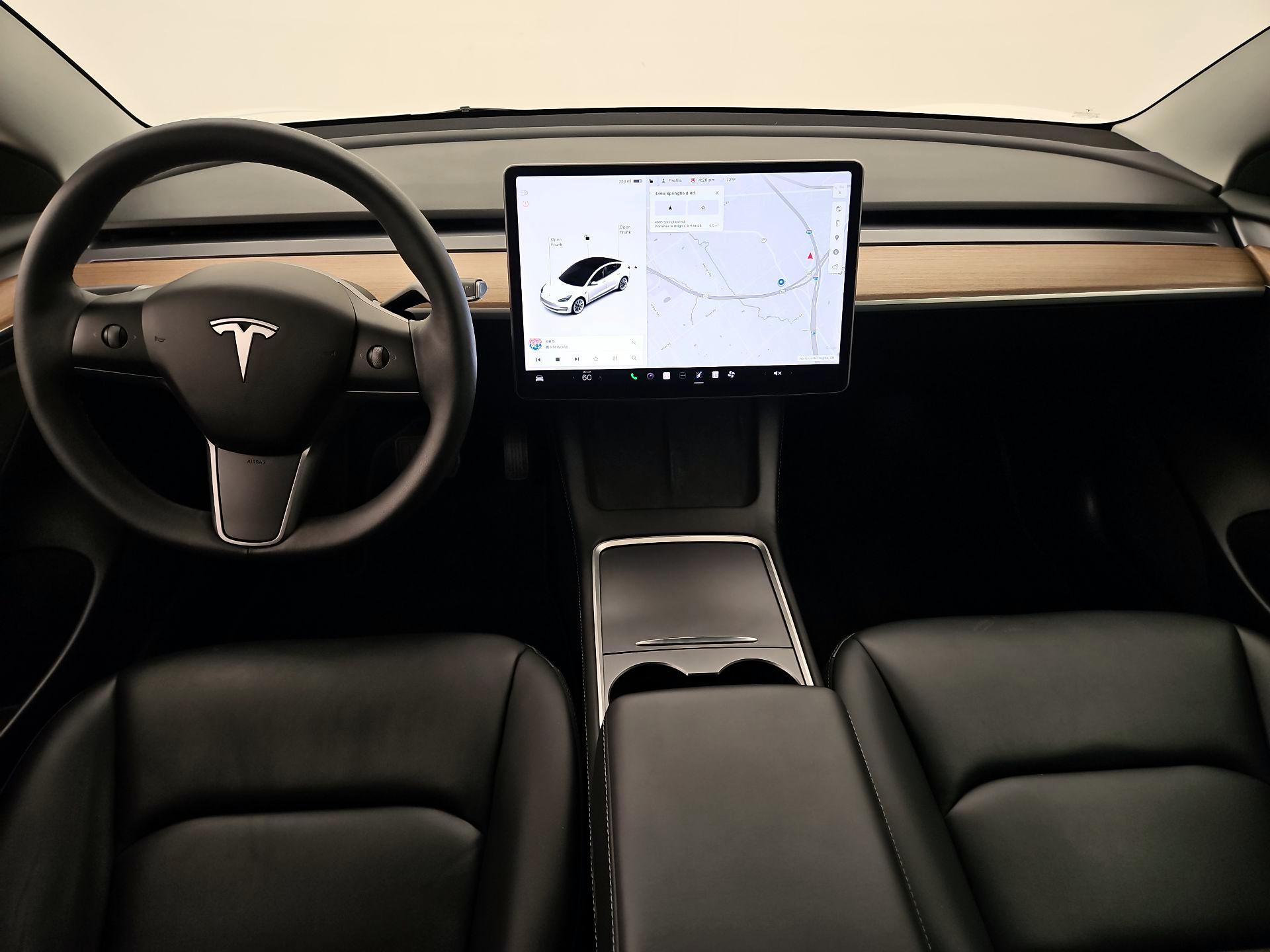 Thumbnail: 2022 Tesla Model 3 - 9
