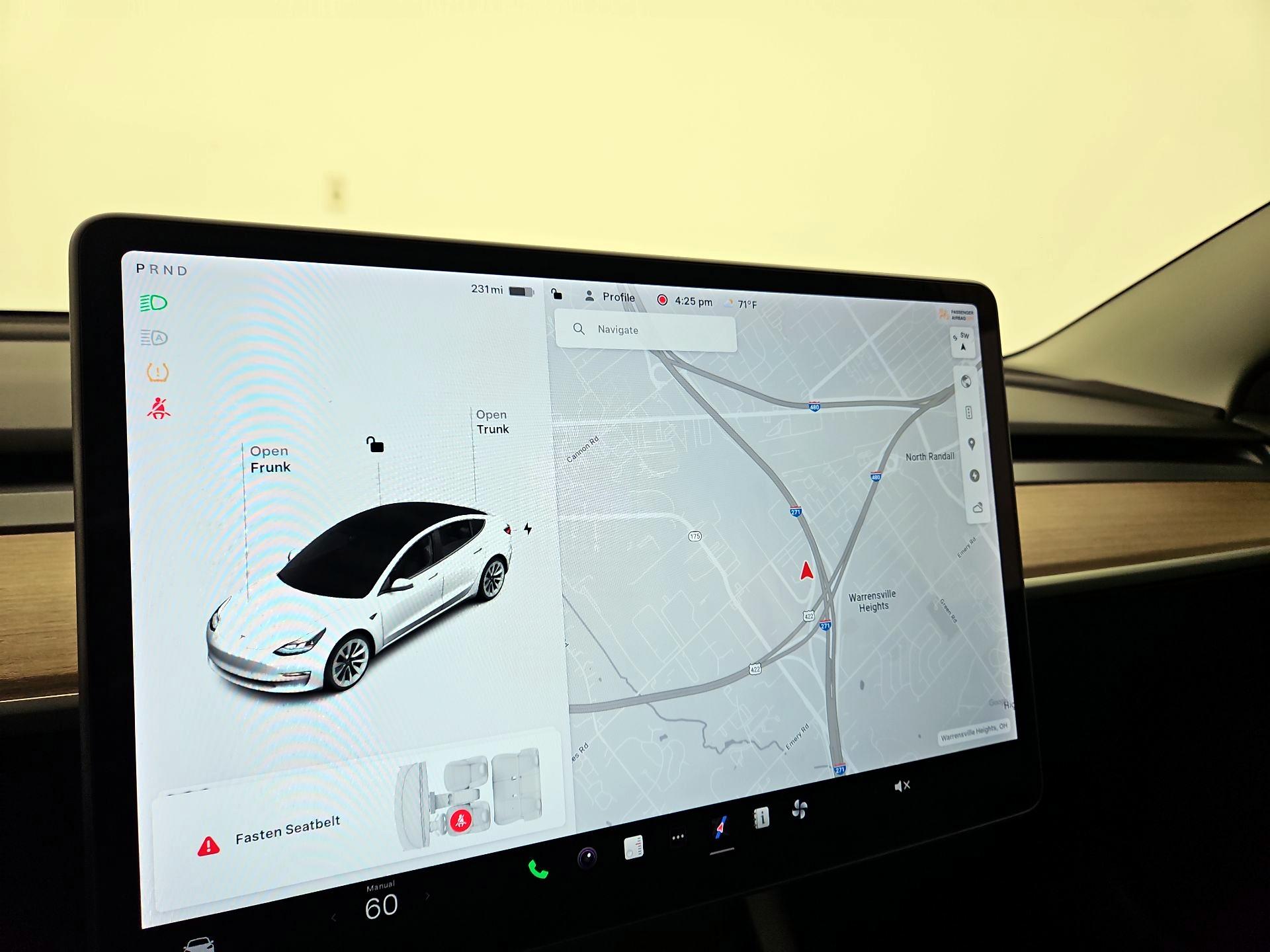 Thumbnail: 2022 Tesla Model 3 - 13