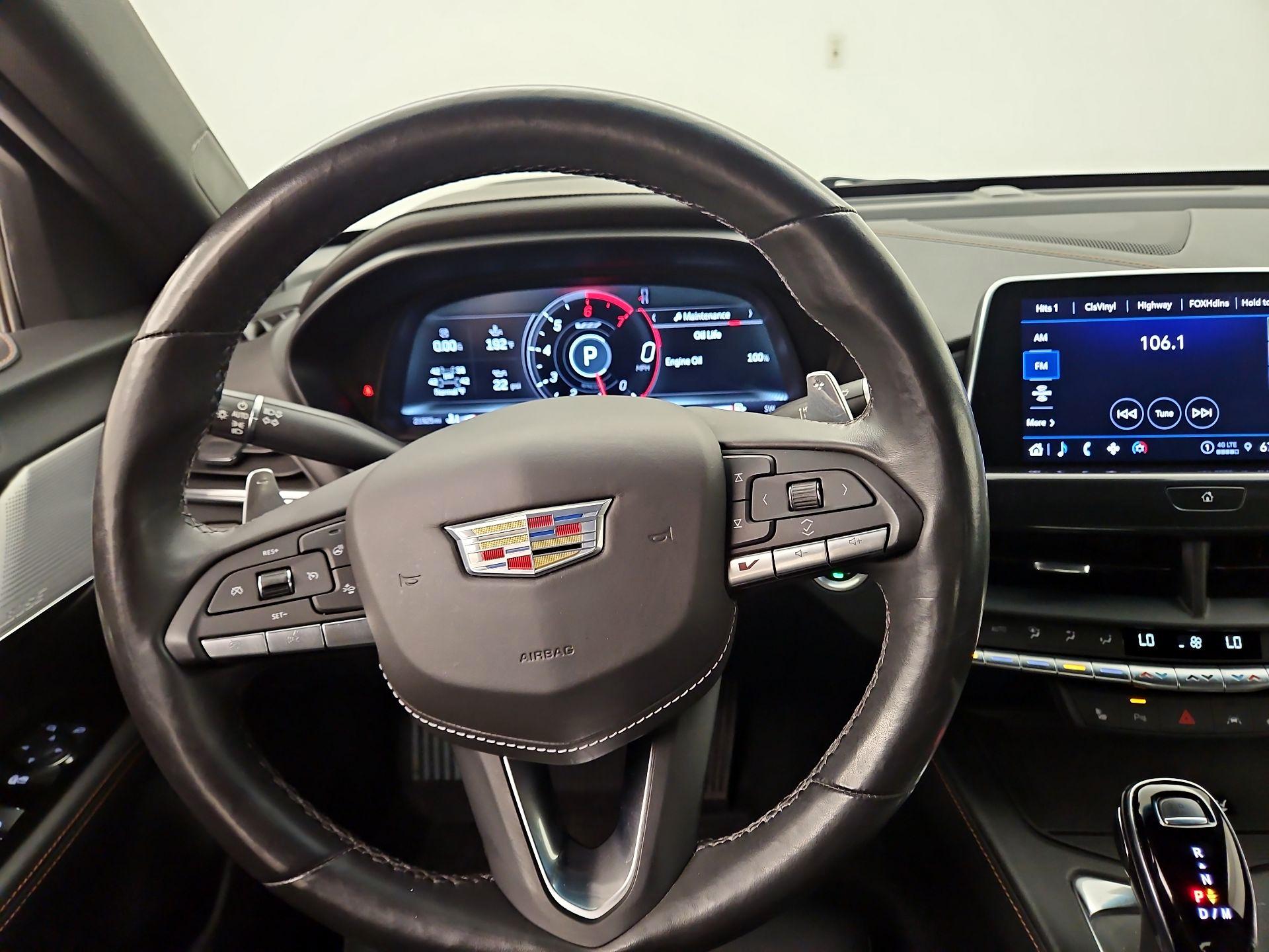 Thumbnail: 2022 Cadillac CT4 - 10