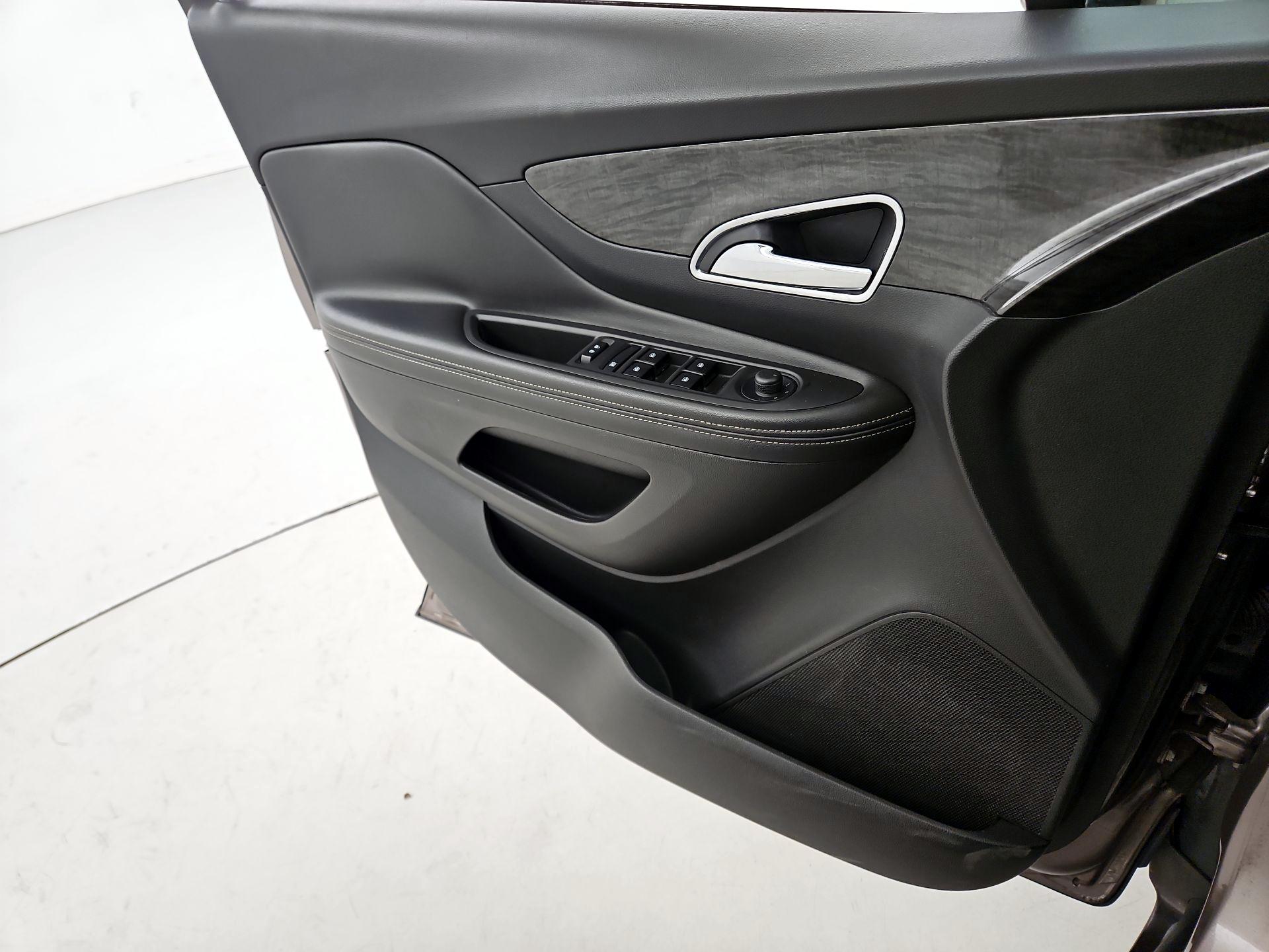 Thumbnail: 2015 Buick Encore - 12