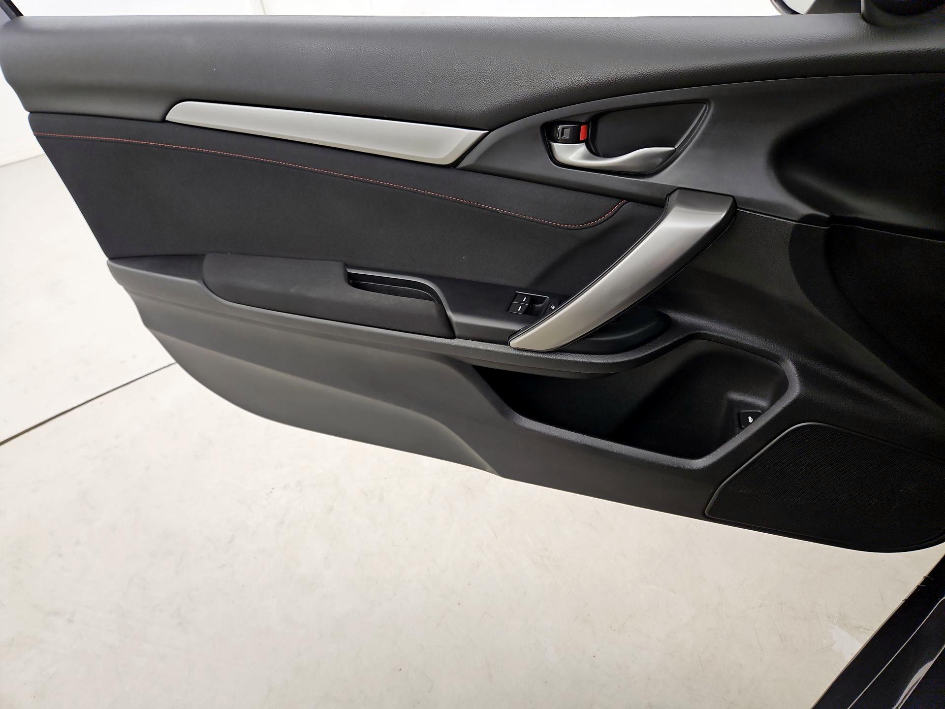 Thumbnail: 2018 Honda Civic - 12