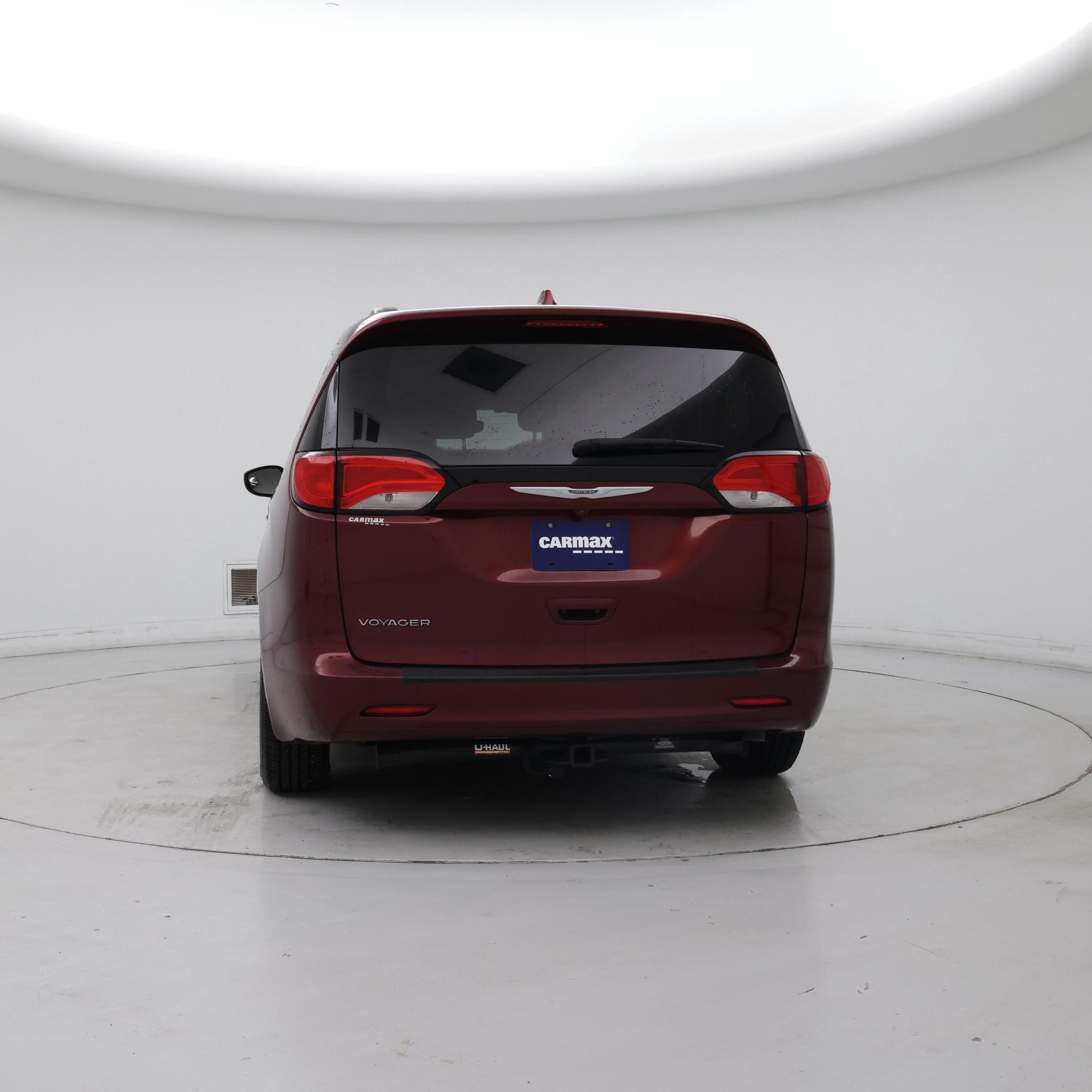 Thumbnail: 2020 Chrysler Voyager - 6